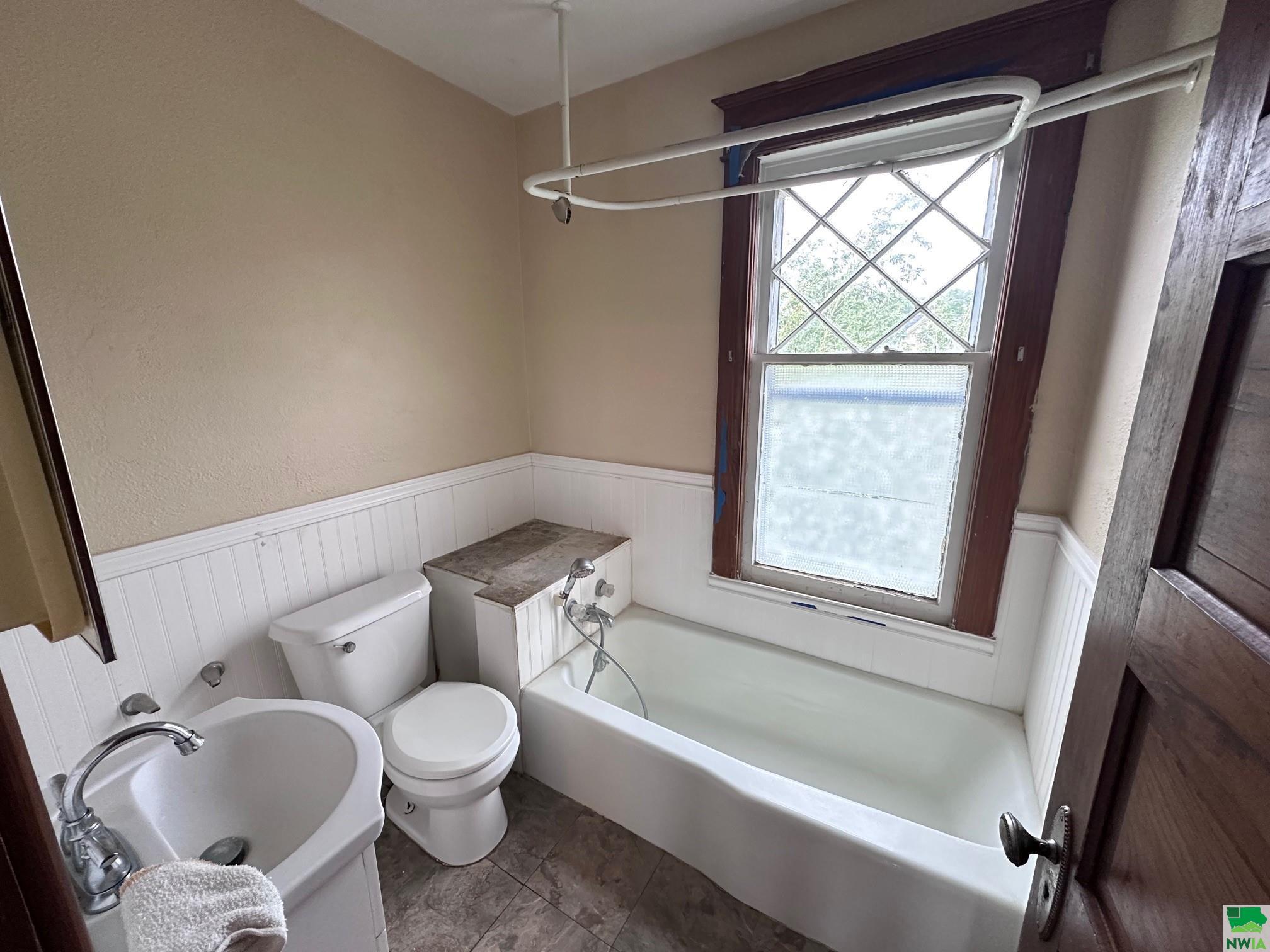 MLS #828733