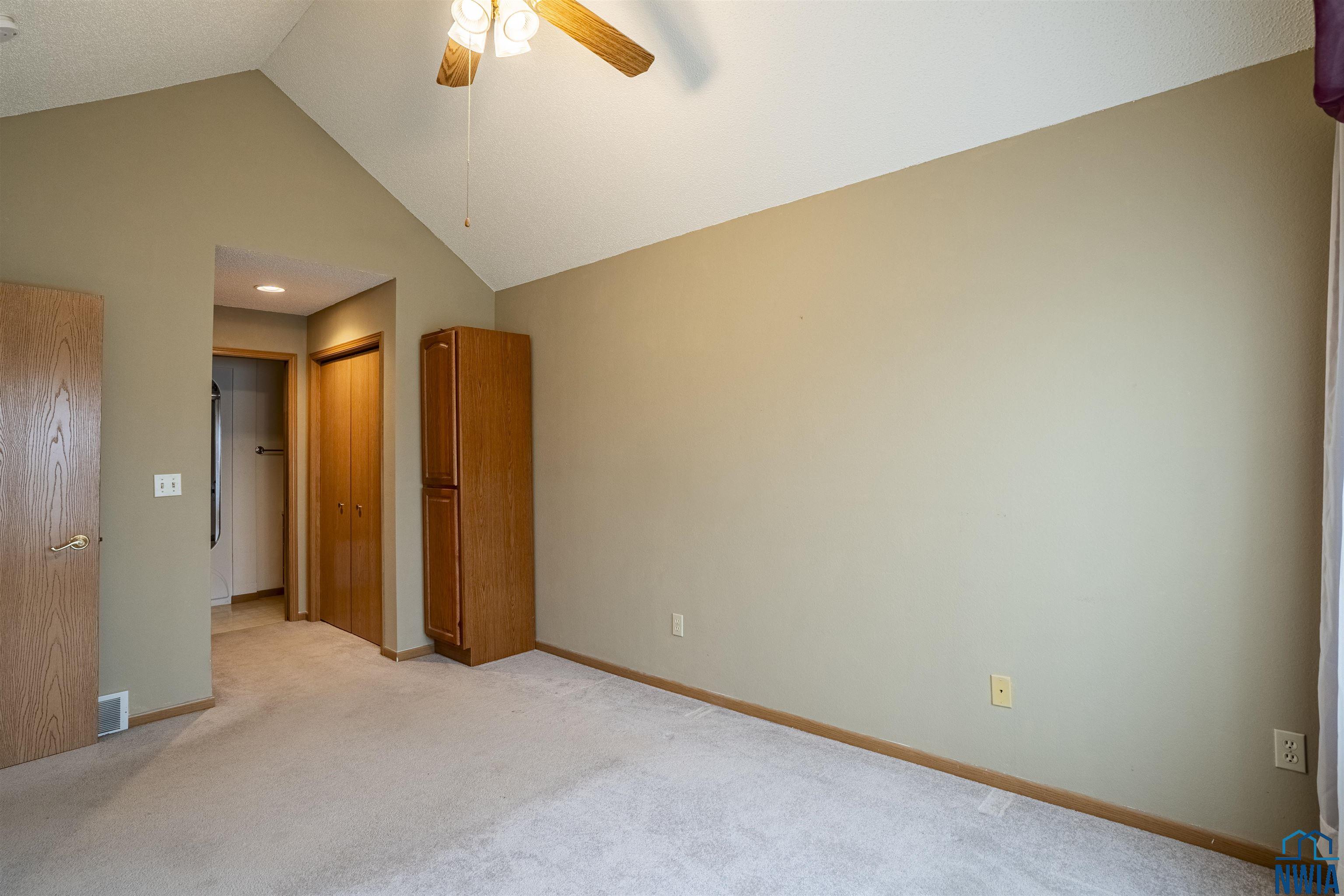 MLS #828735