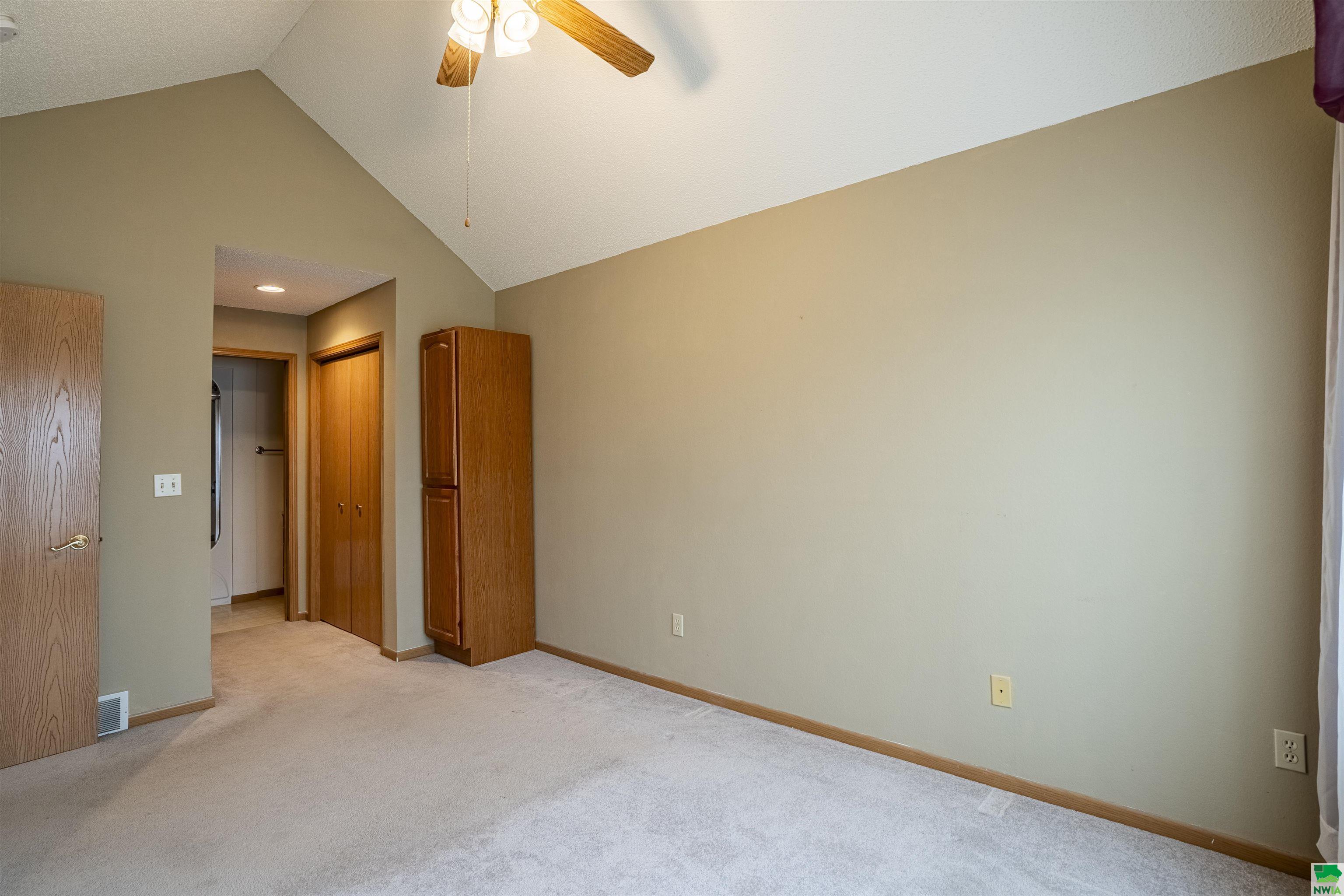 MLS #828735