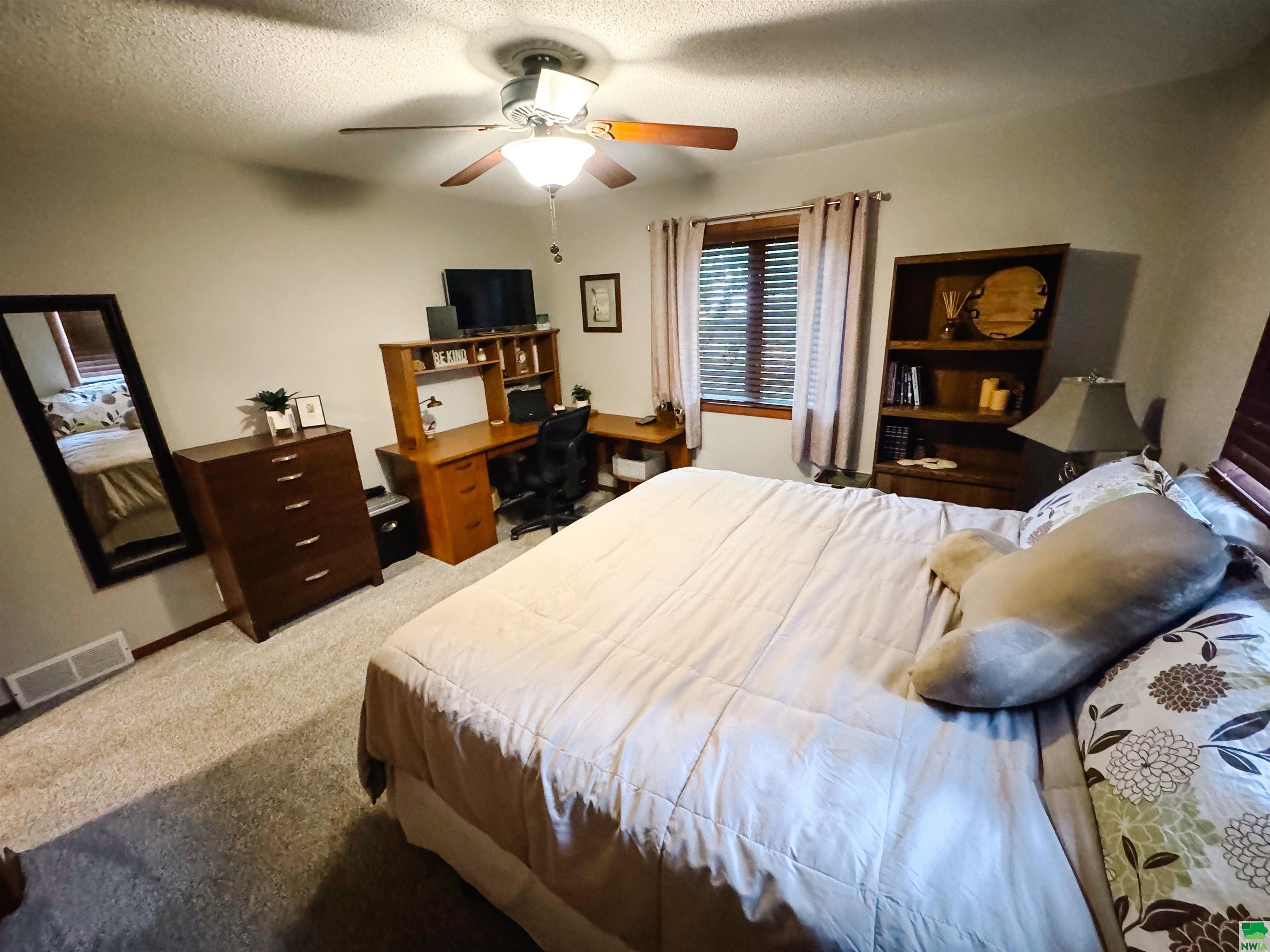 MLS #828745
