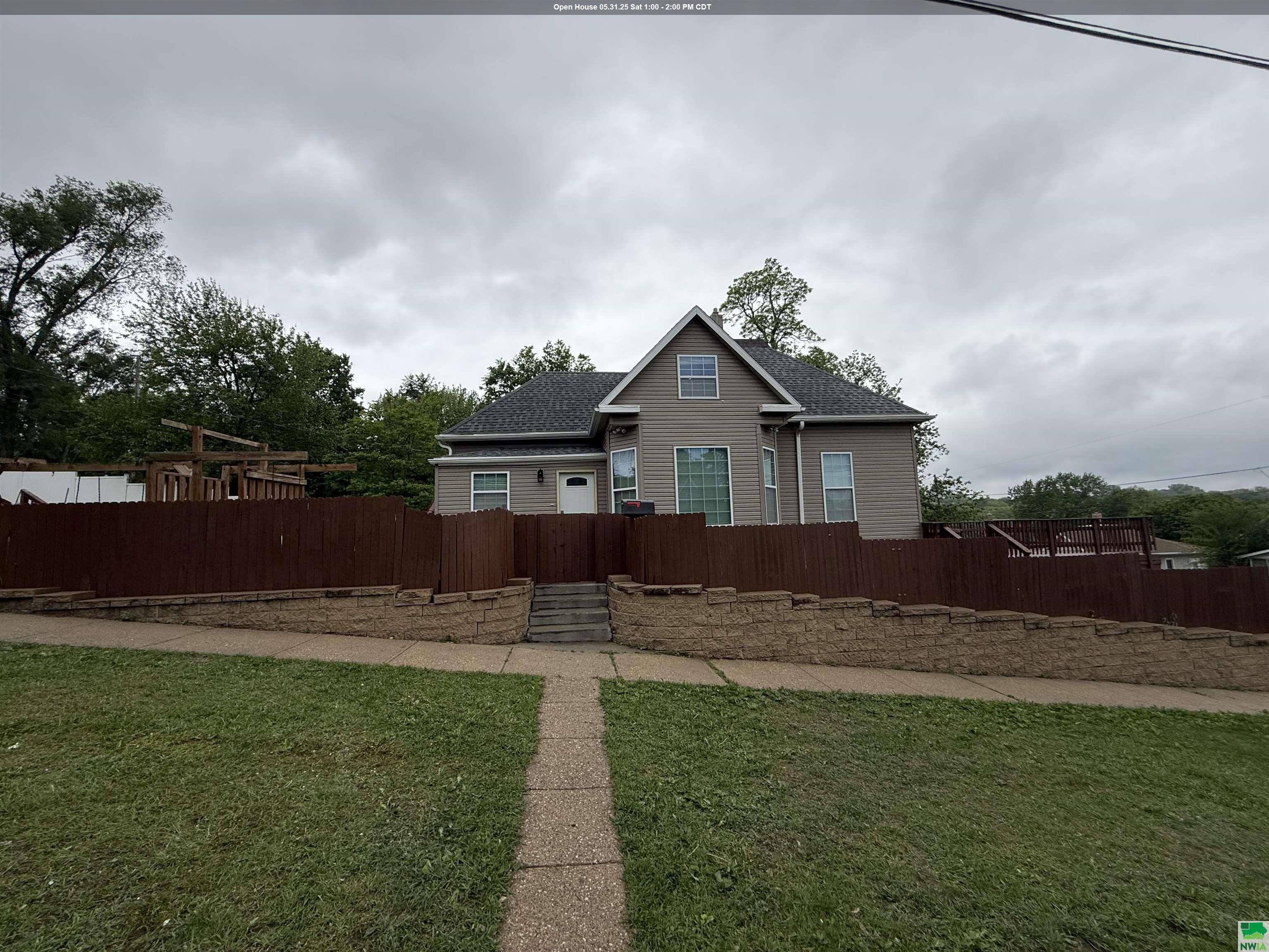 1400 6th Street W, Sioux City, IA 51103 