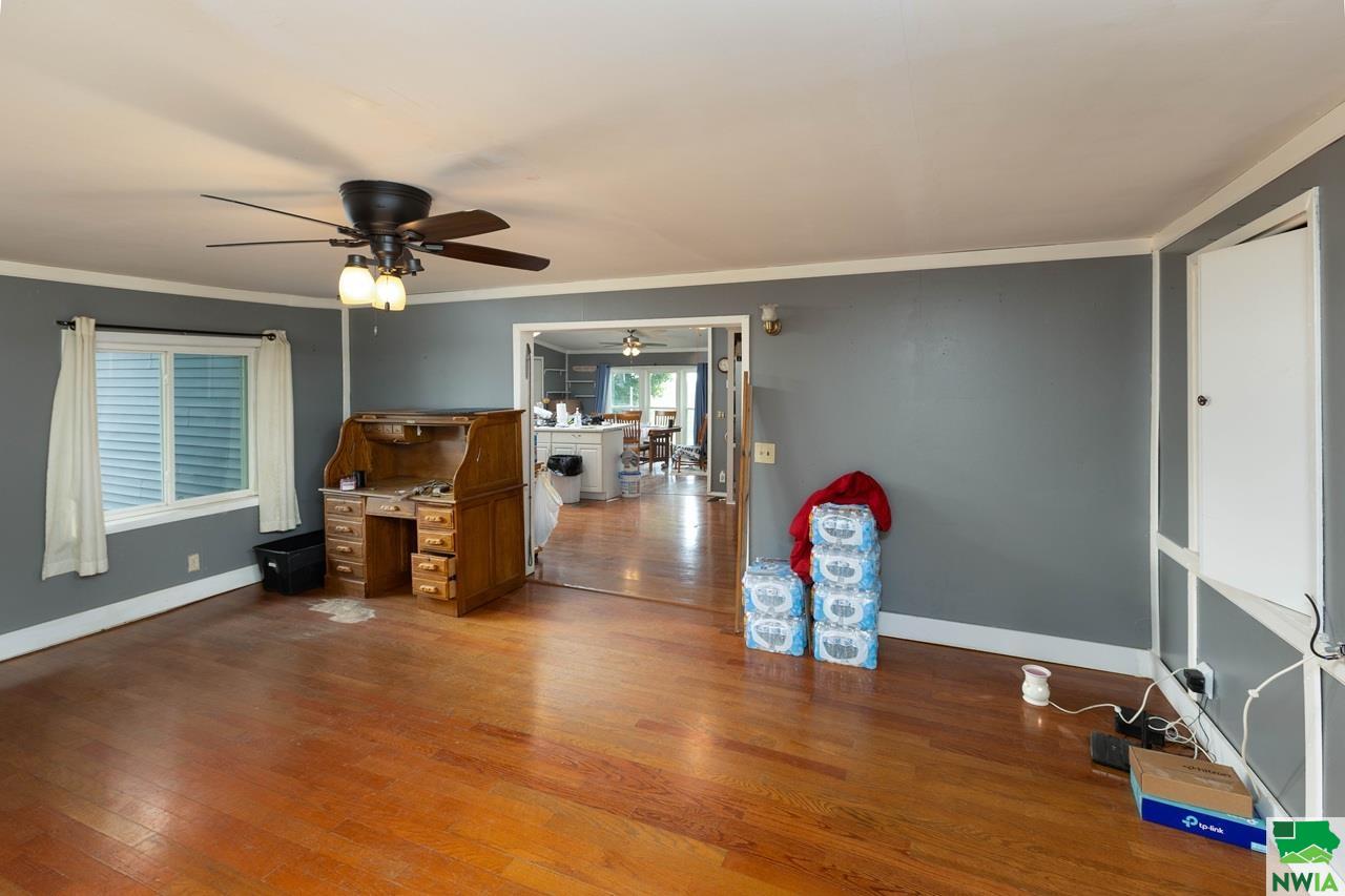 MLS #828772