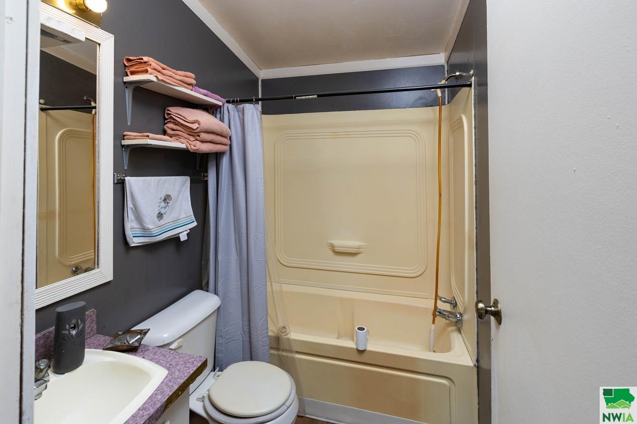 MLS #828772