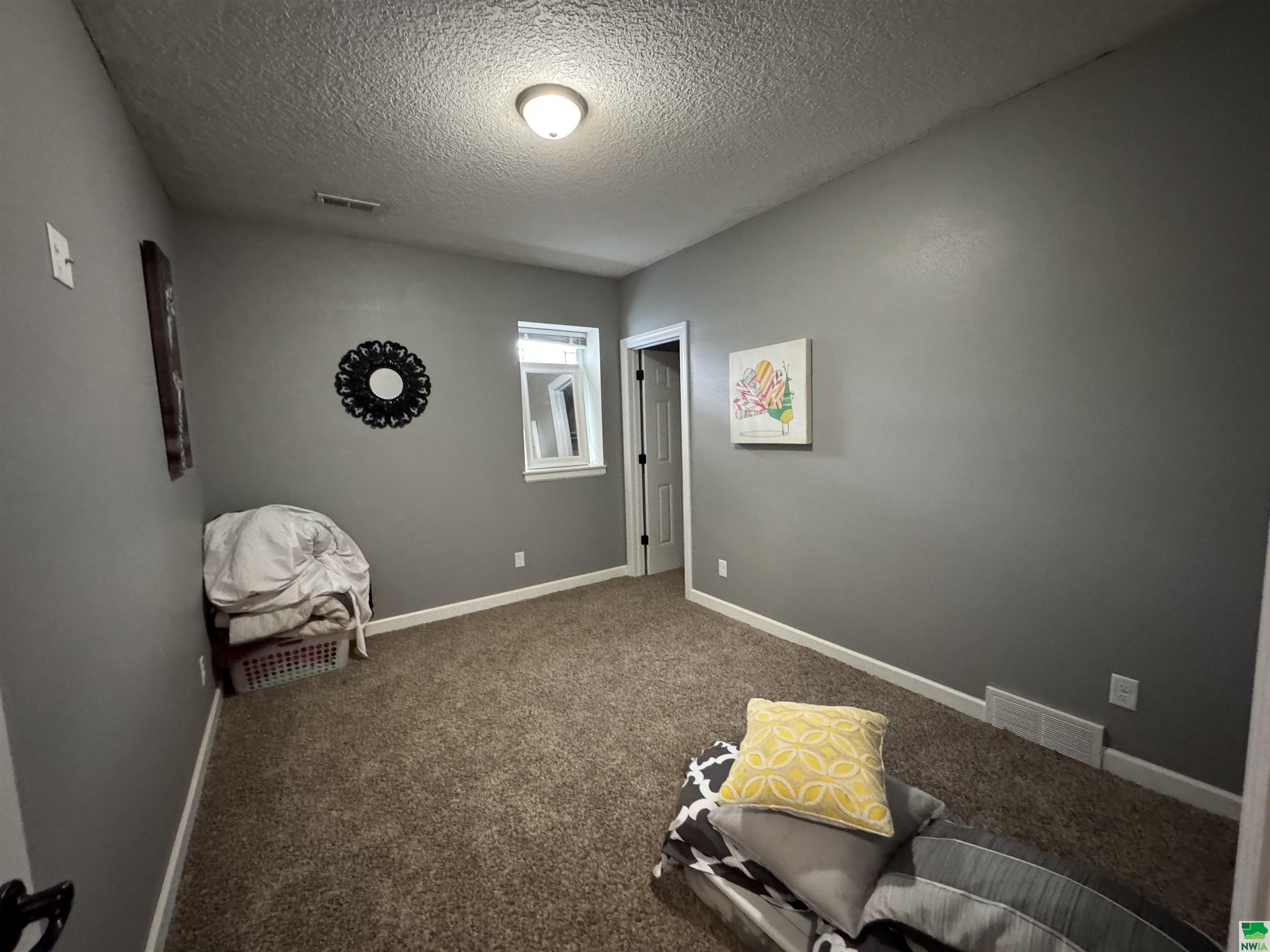 MLS #828775