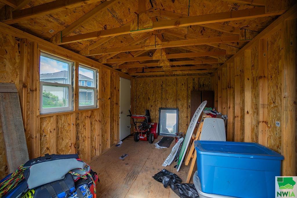 MLS #828777