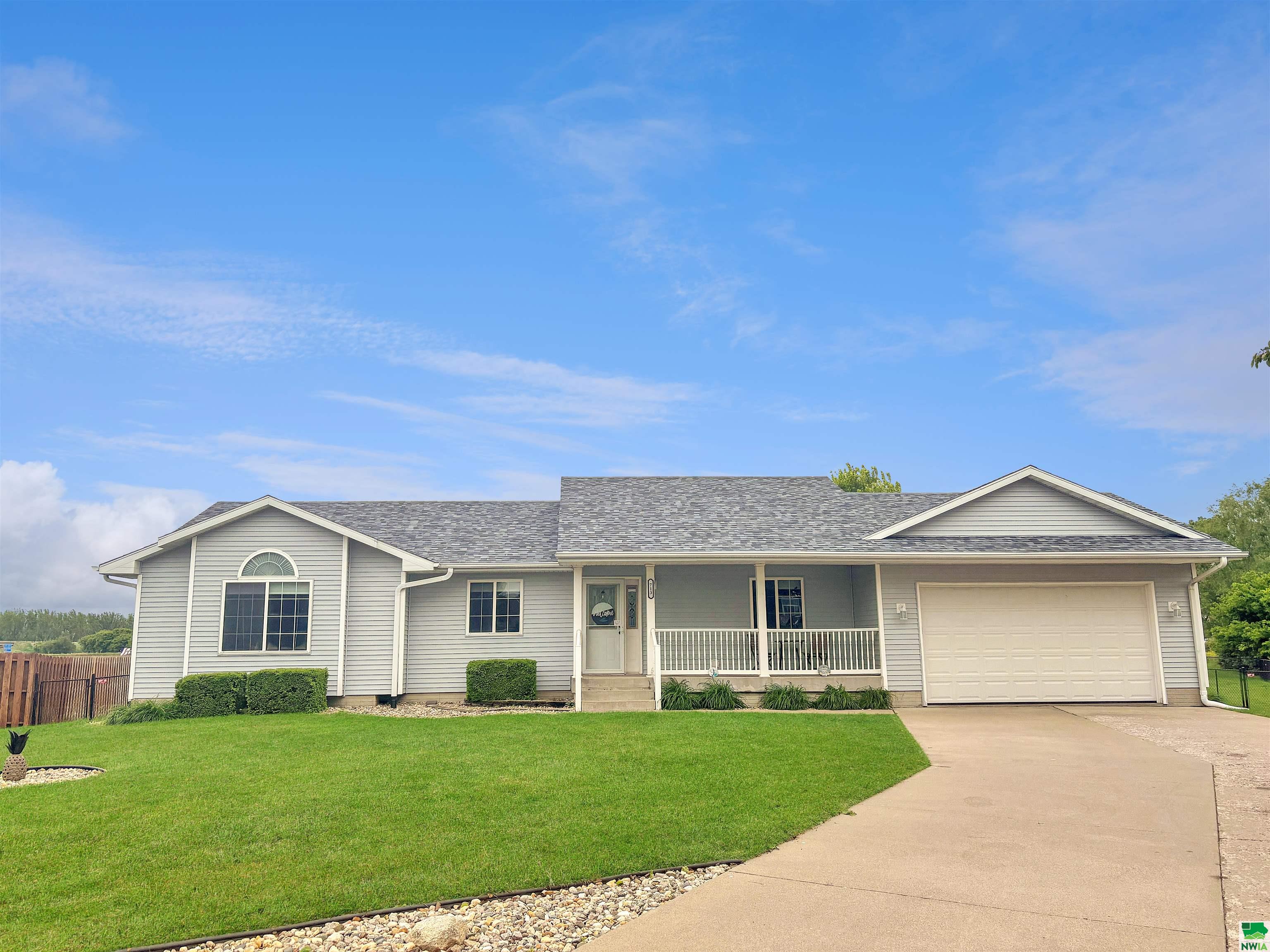 713 Winfield Circle, Sergeant Bluff, IA 51054 