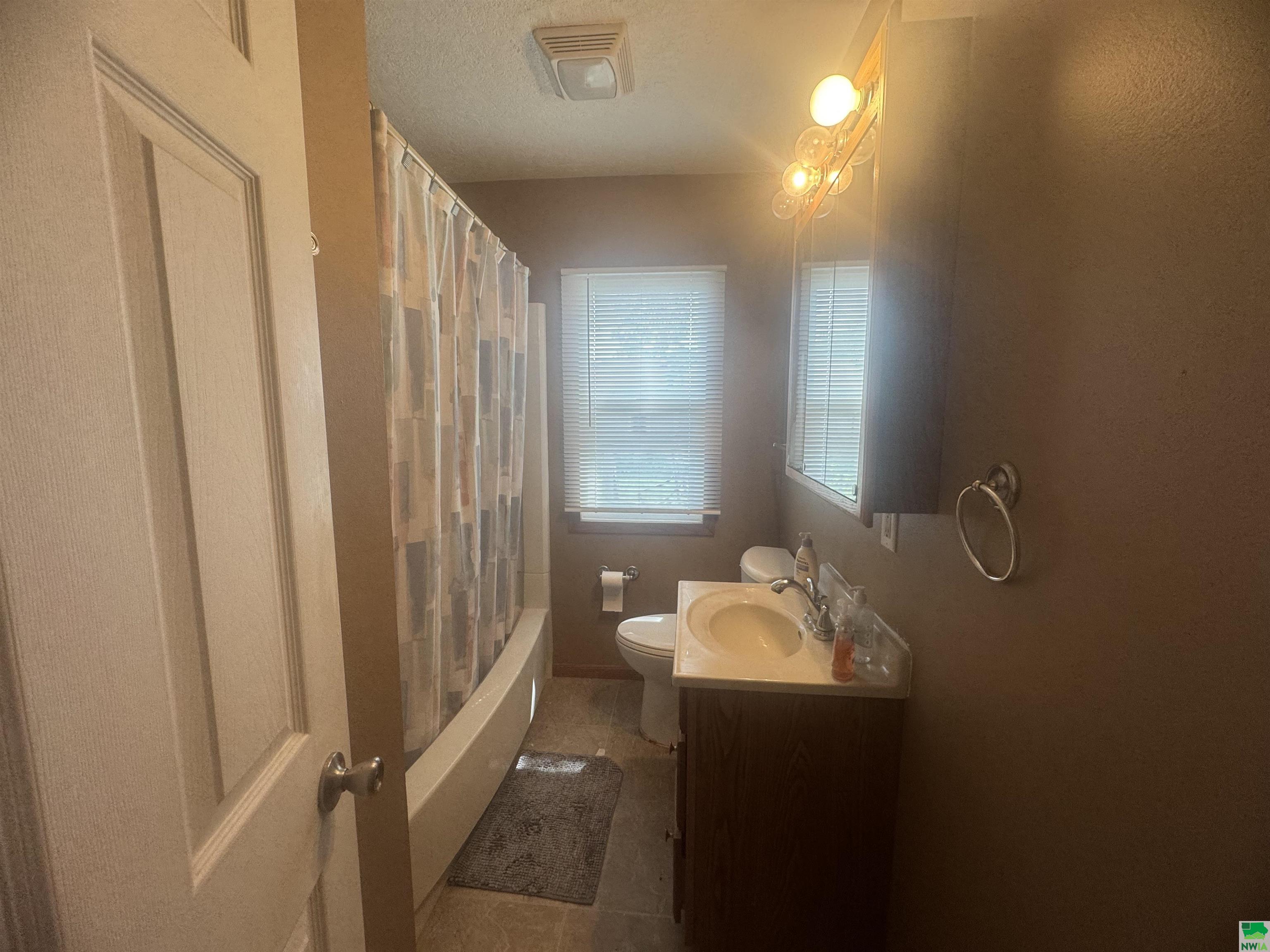MLS #828782