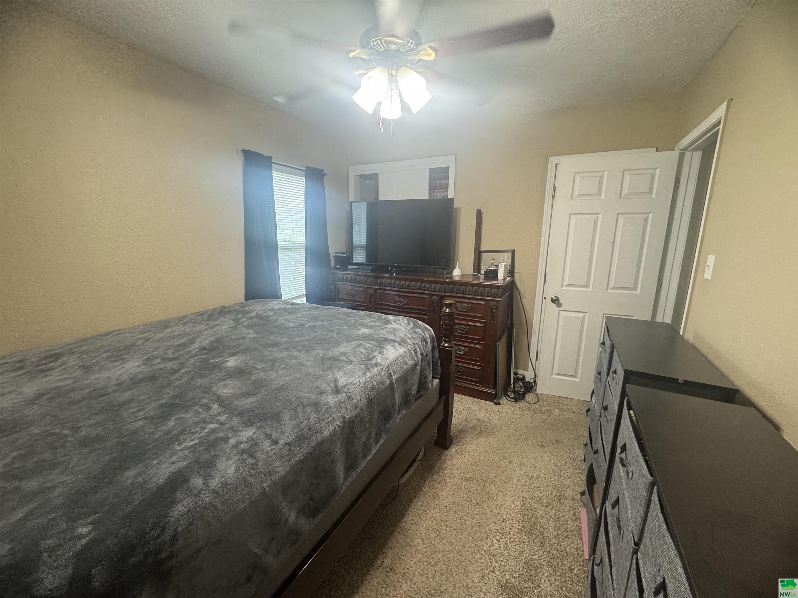 MLS #828782
