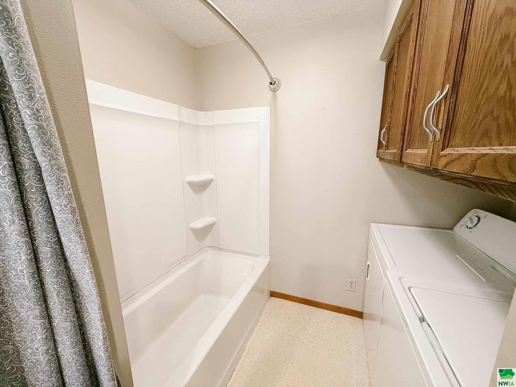 MLS #828787