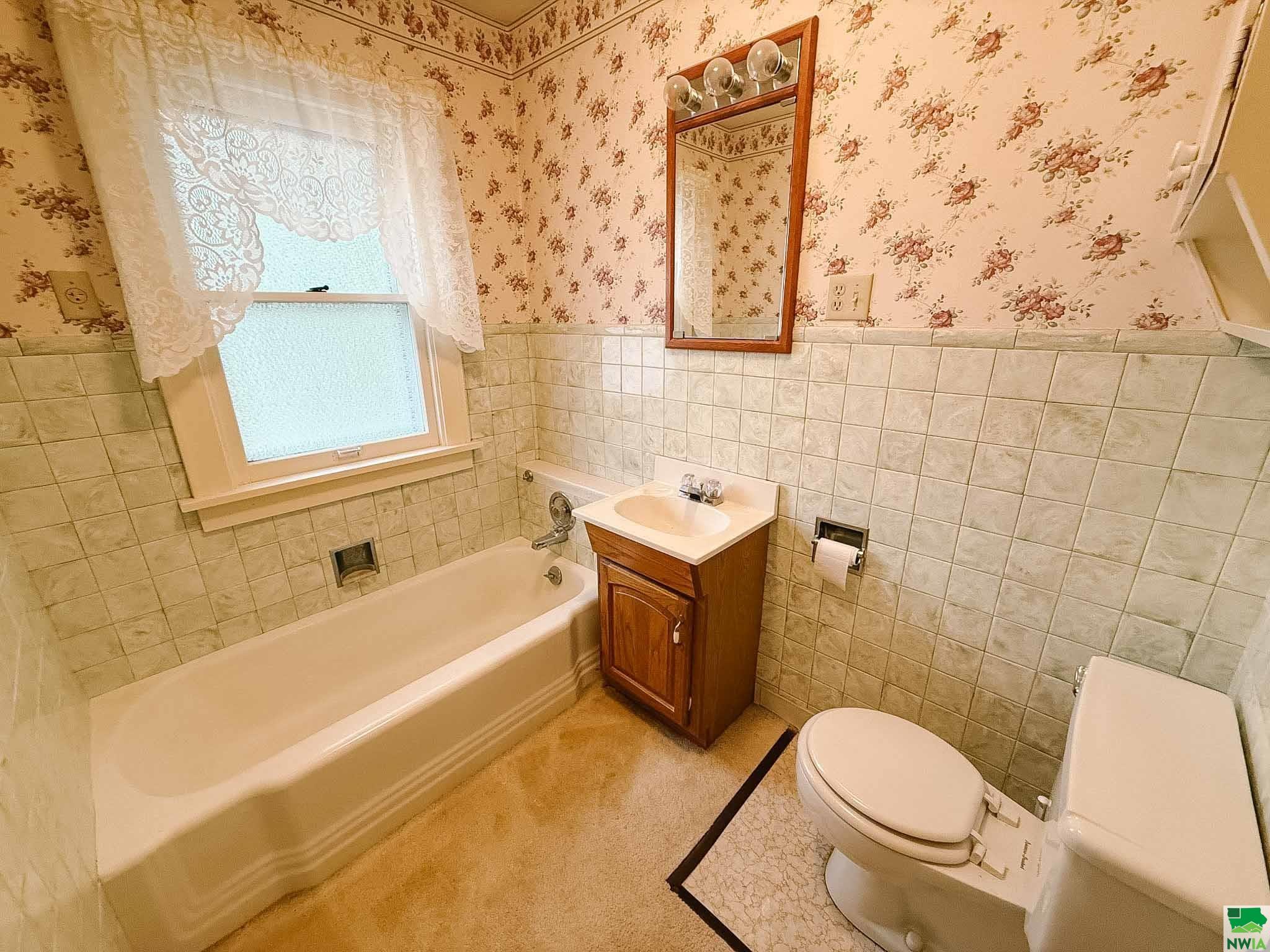 MLS #828787