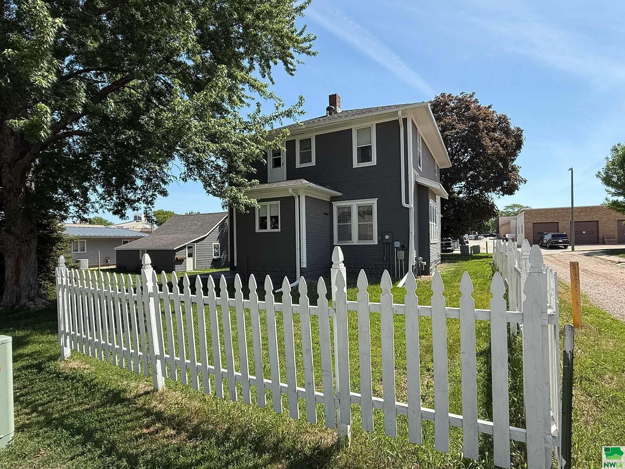 MLS #828787