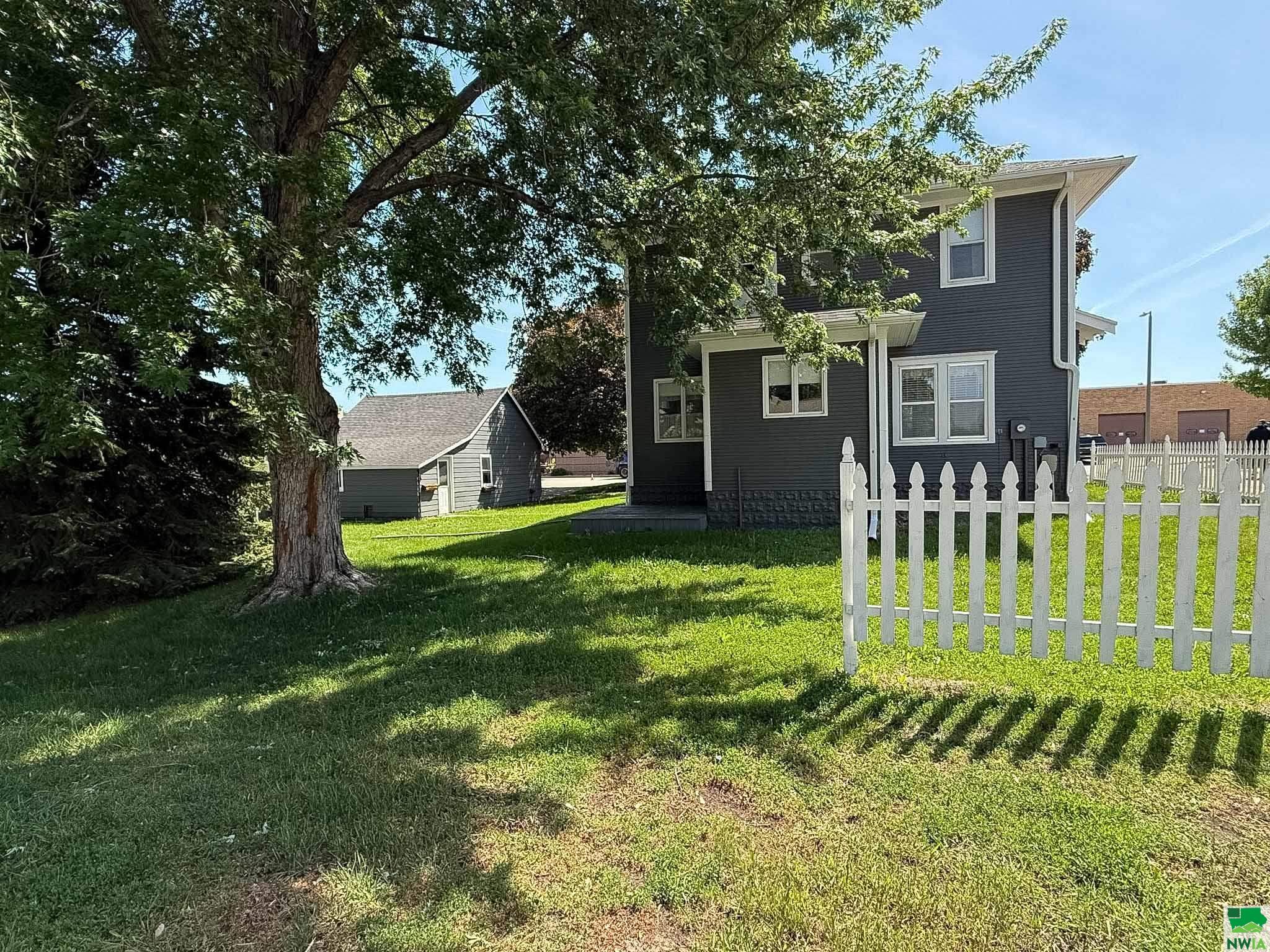 MLS #828787