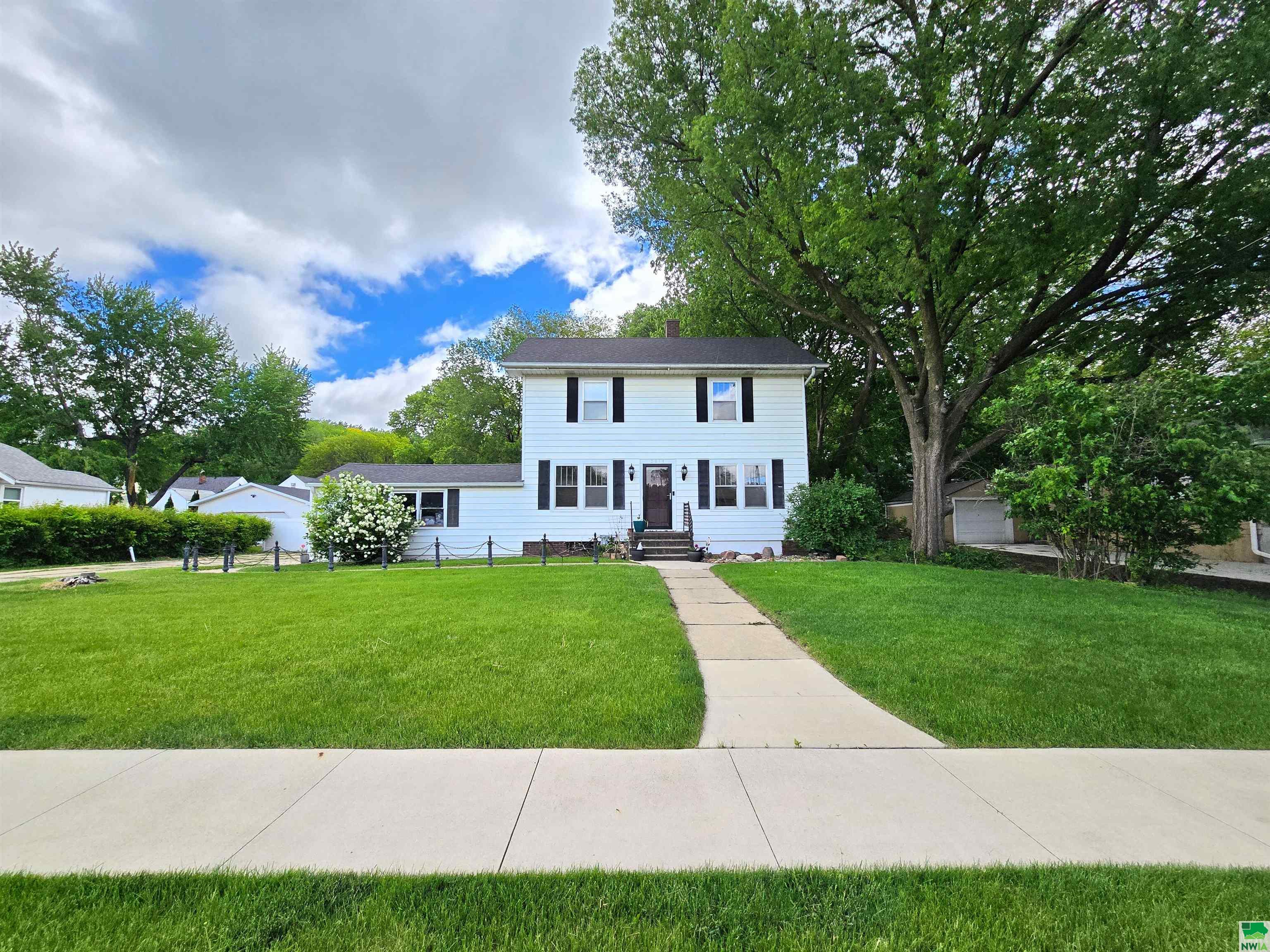 3614 Hamilton Blvd, Sioux City, IA 51104 