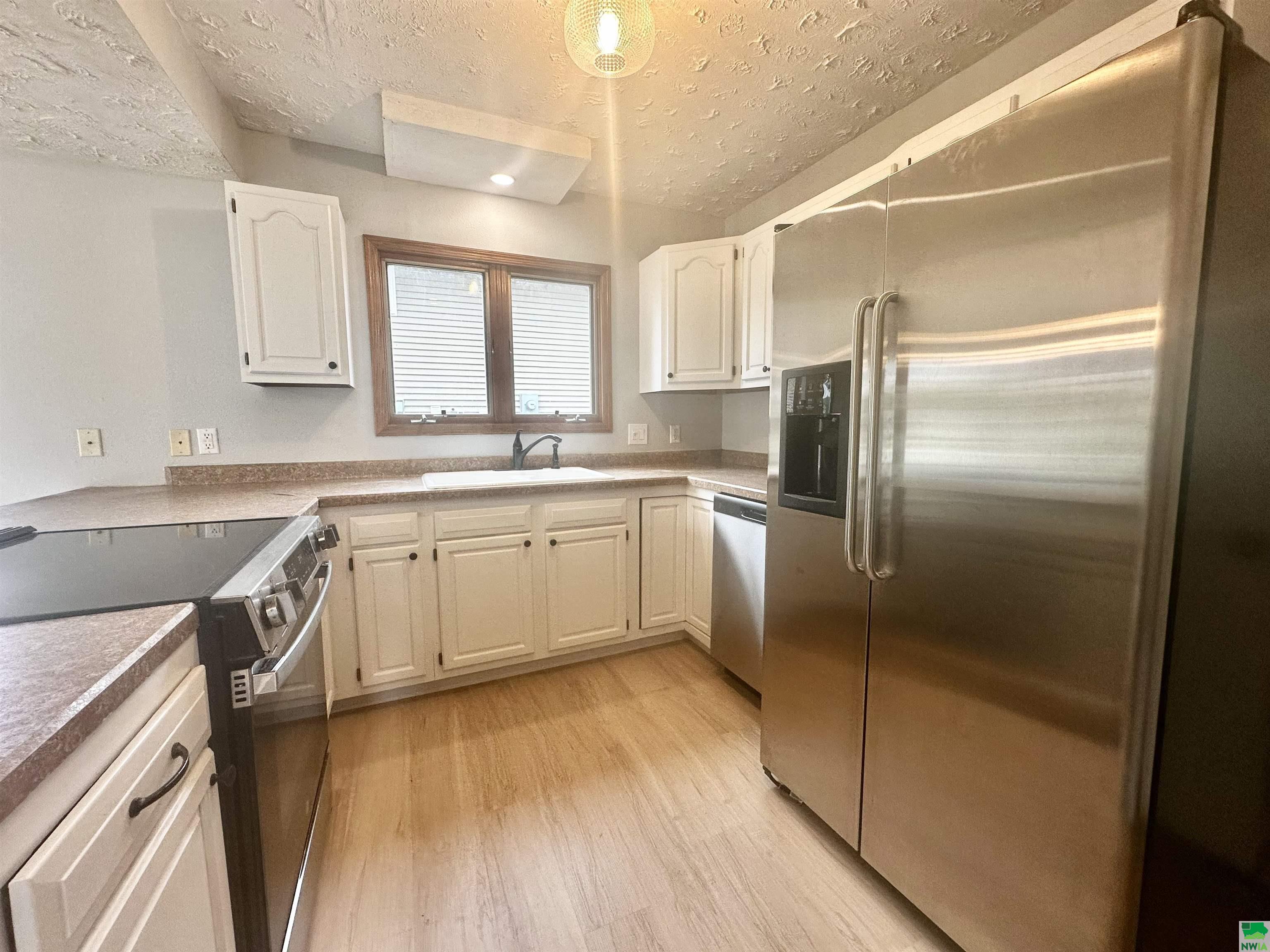 MLS #828790