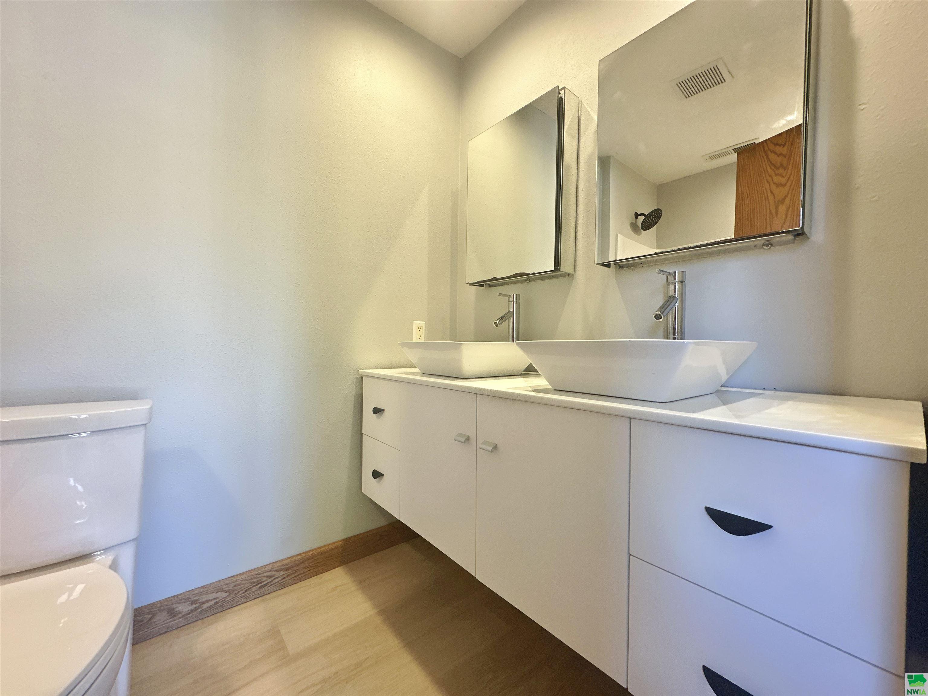 MLS #828790