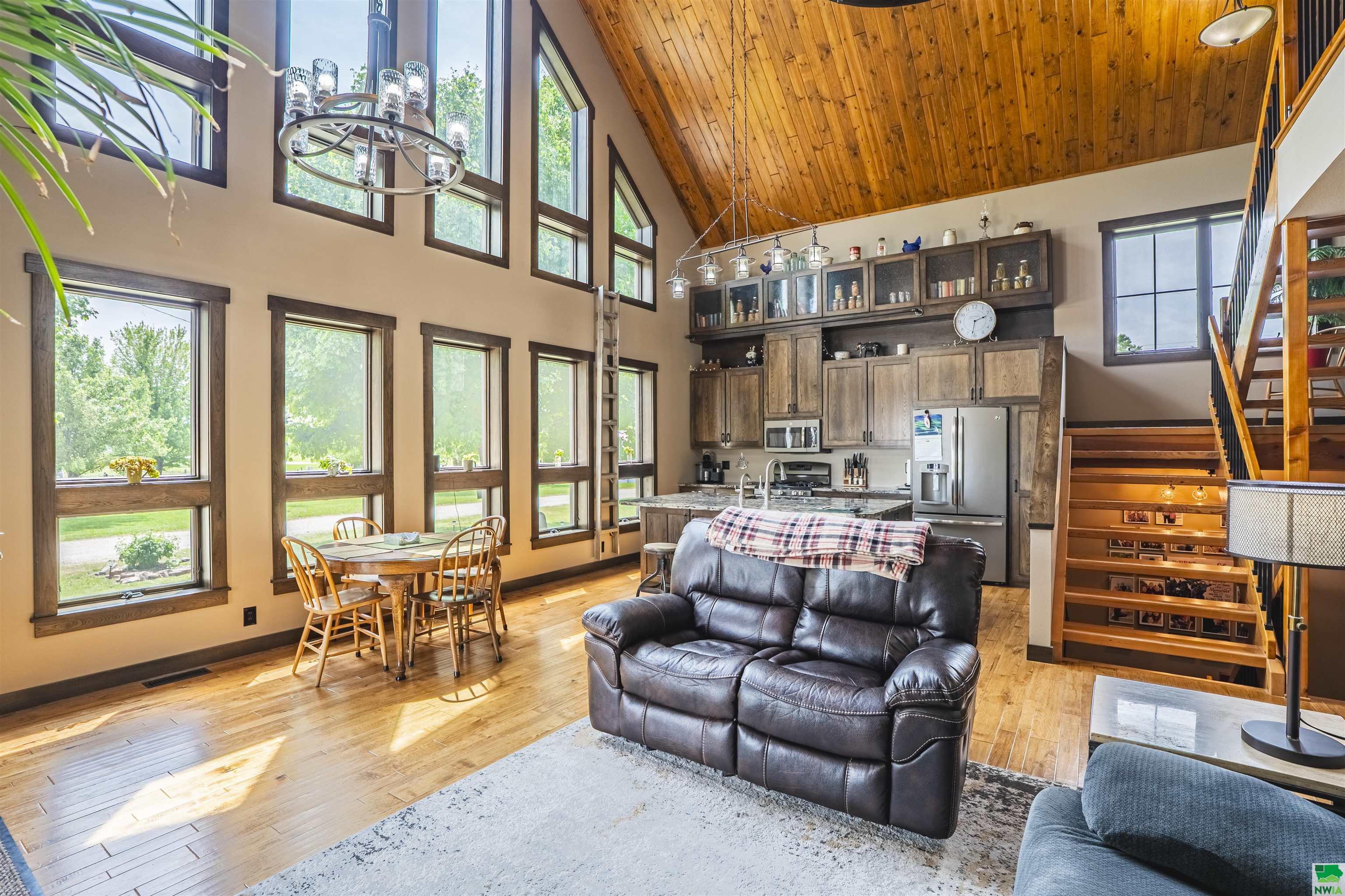 MLS #828791