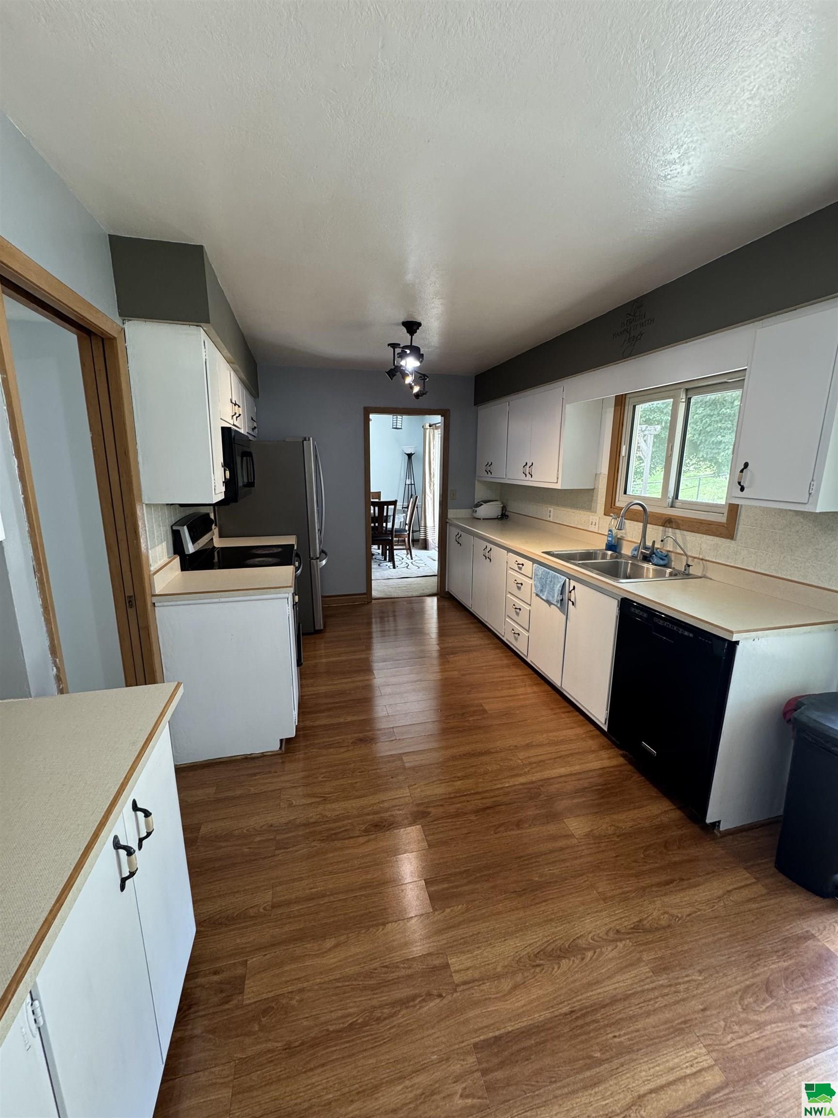 MLS #828792