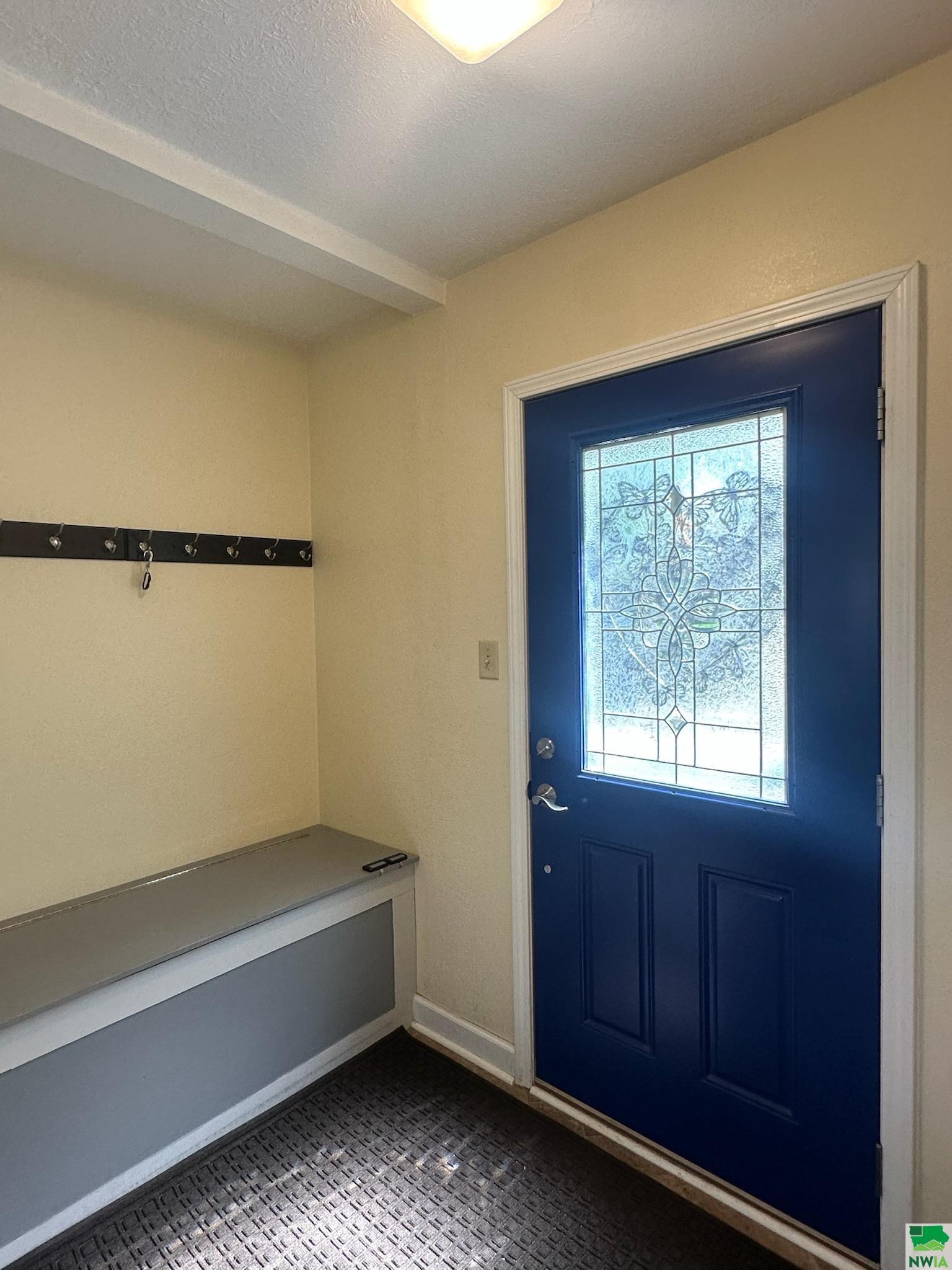 MLS #828803