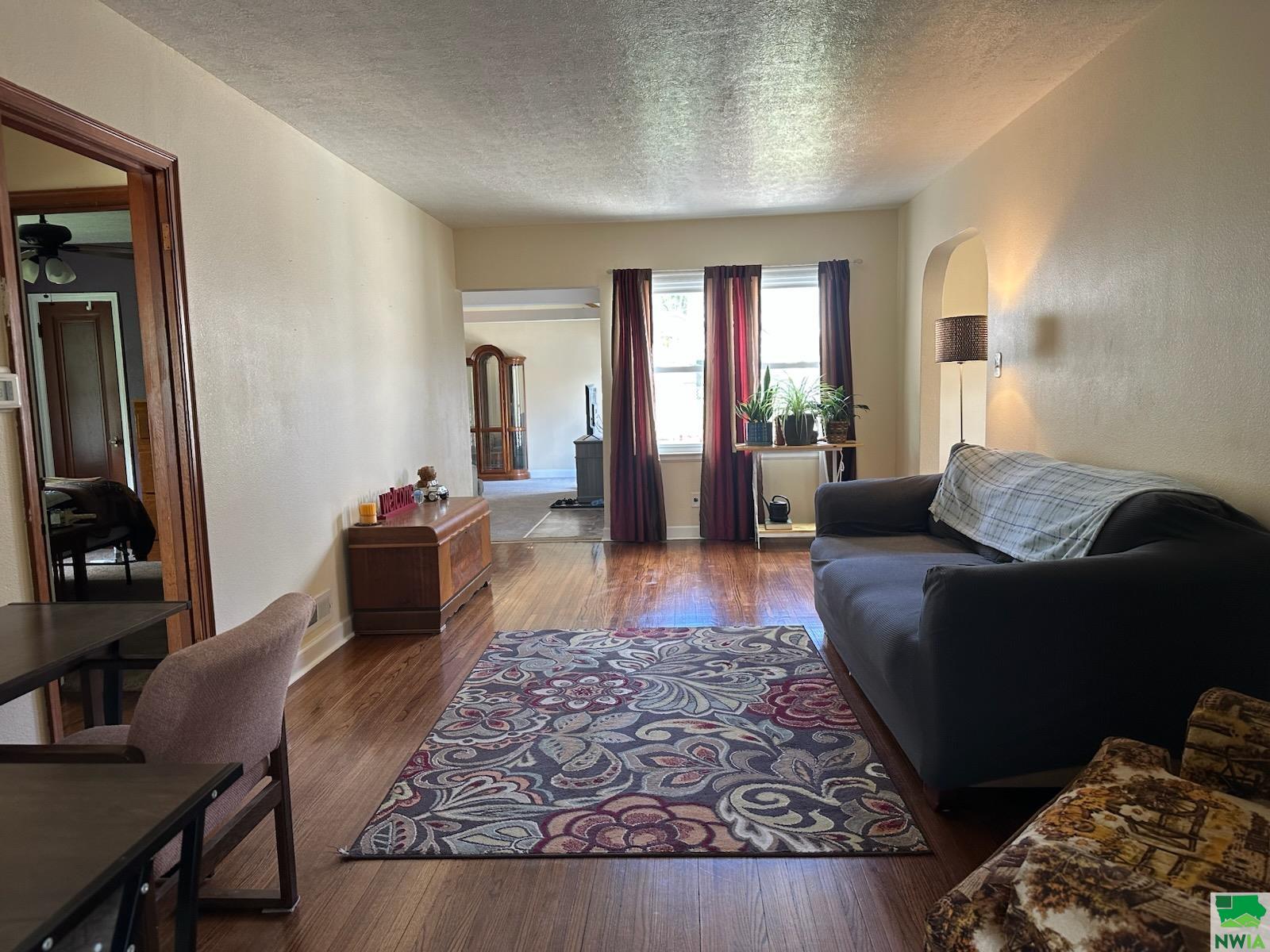 MLS #828803