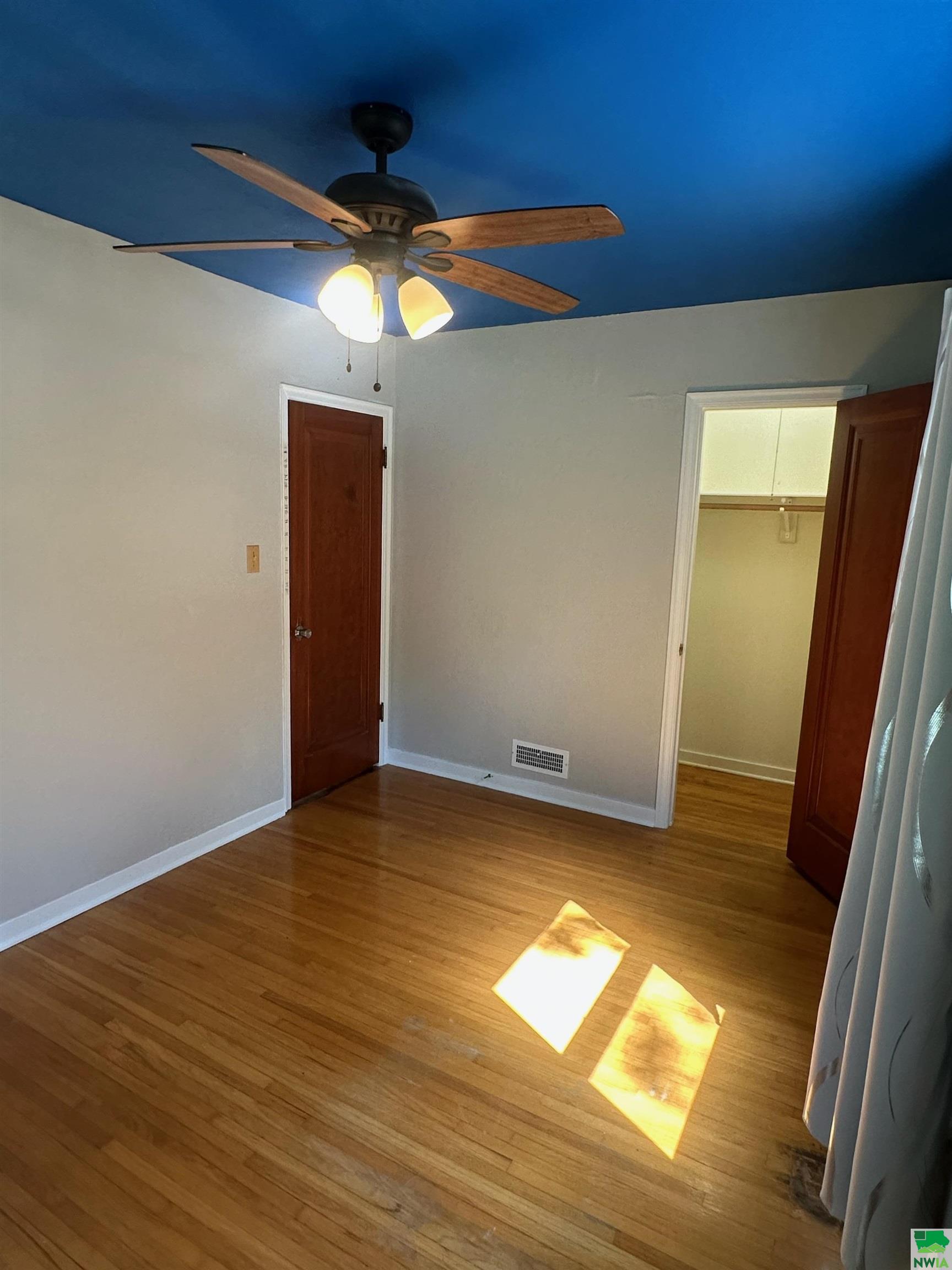 MLS #828803