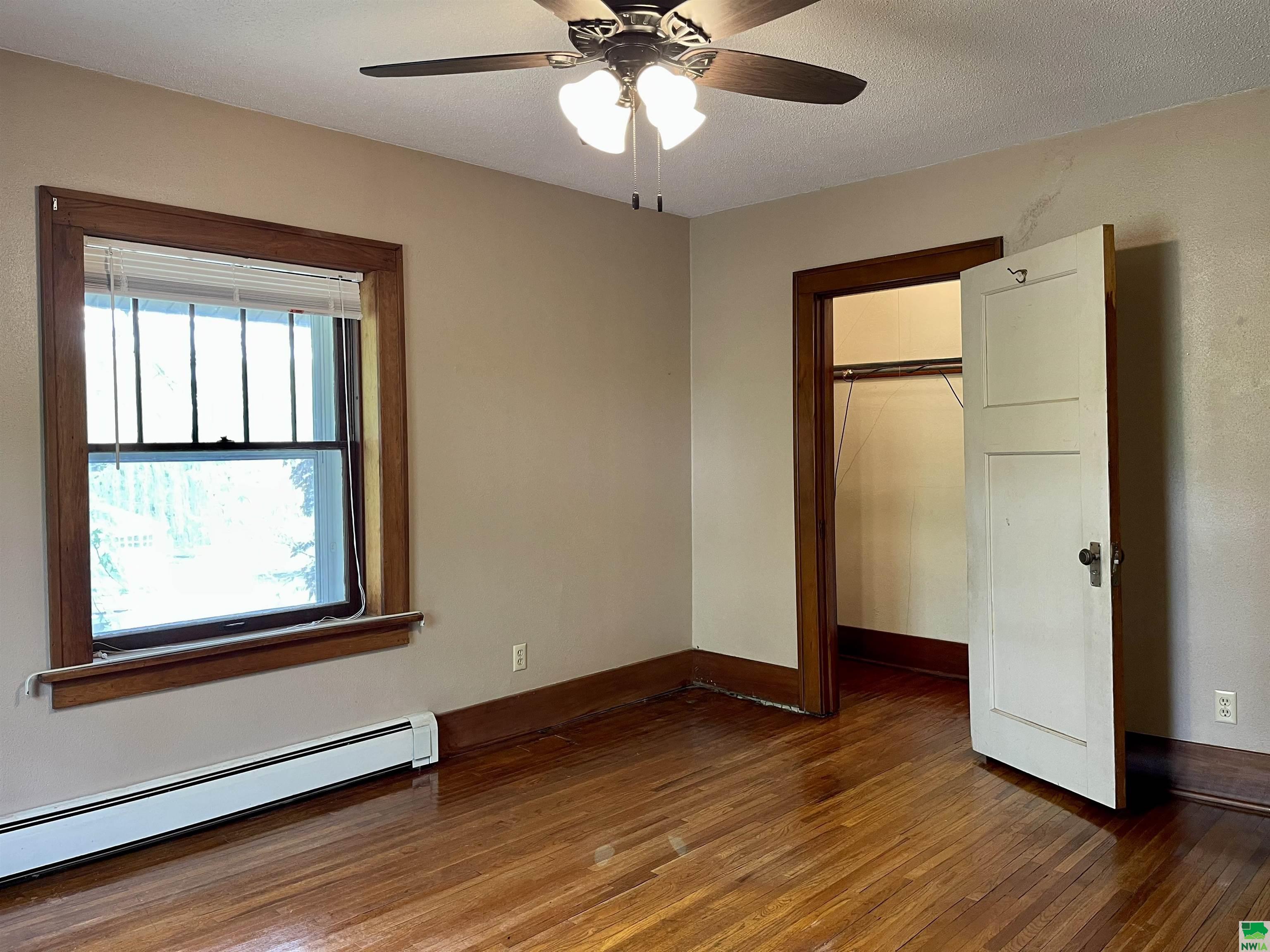 MLS #828805