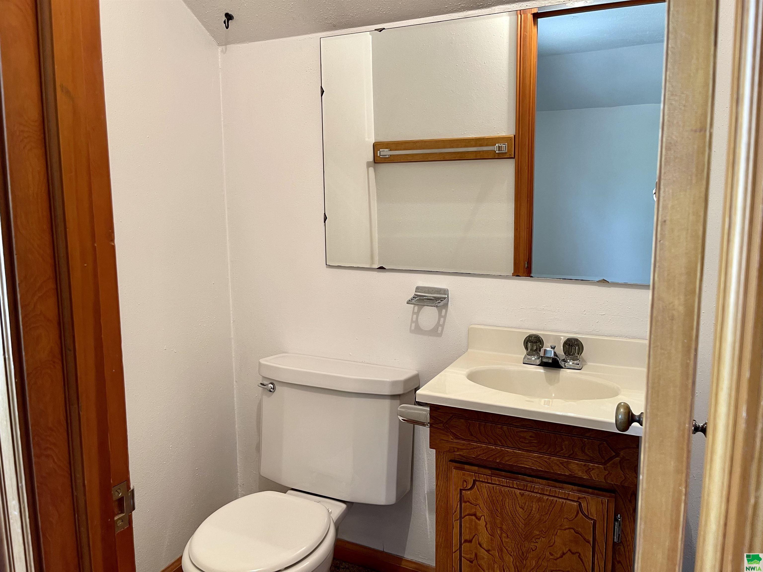 MLS #828806