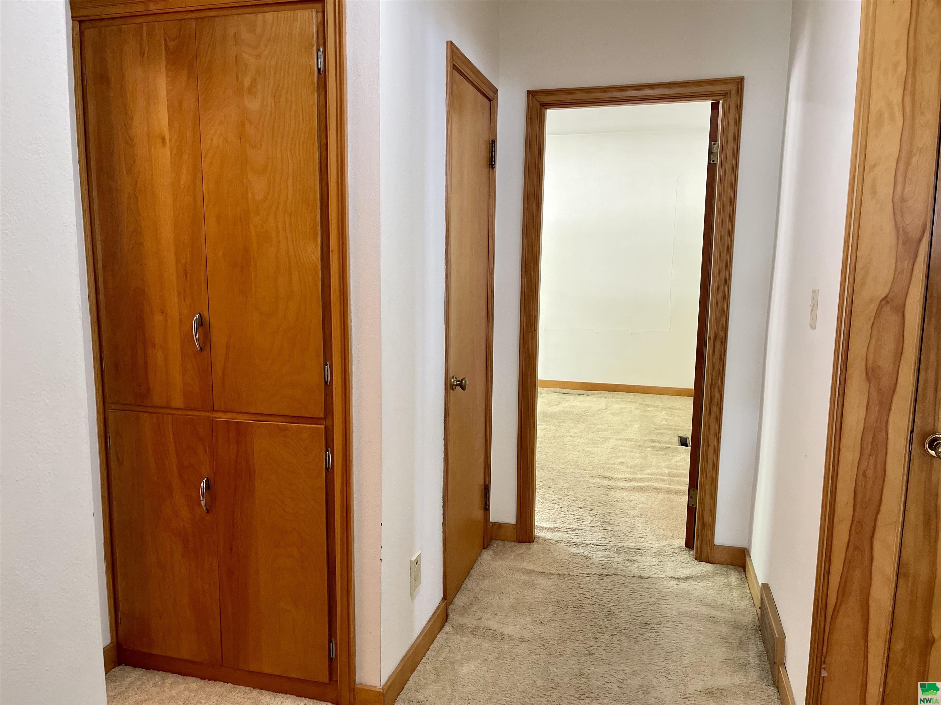 MLS #828806