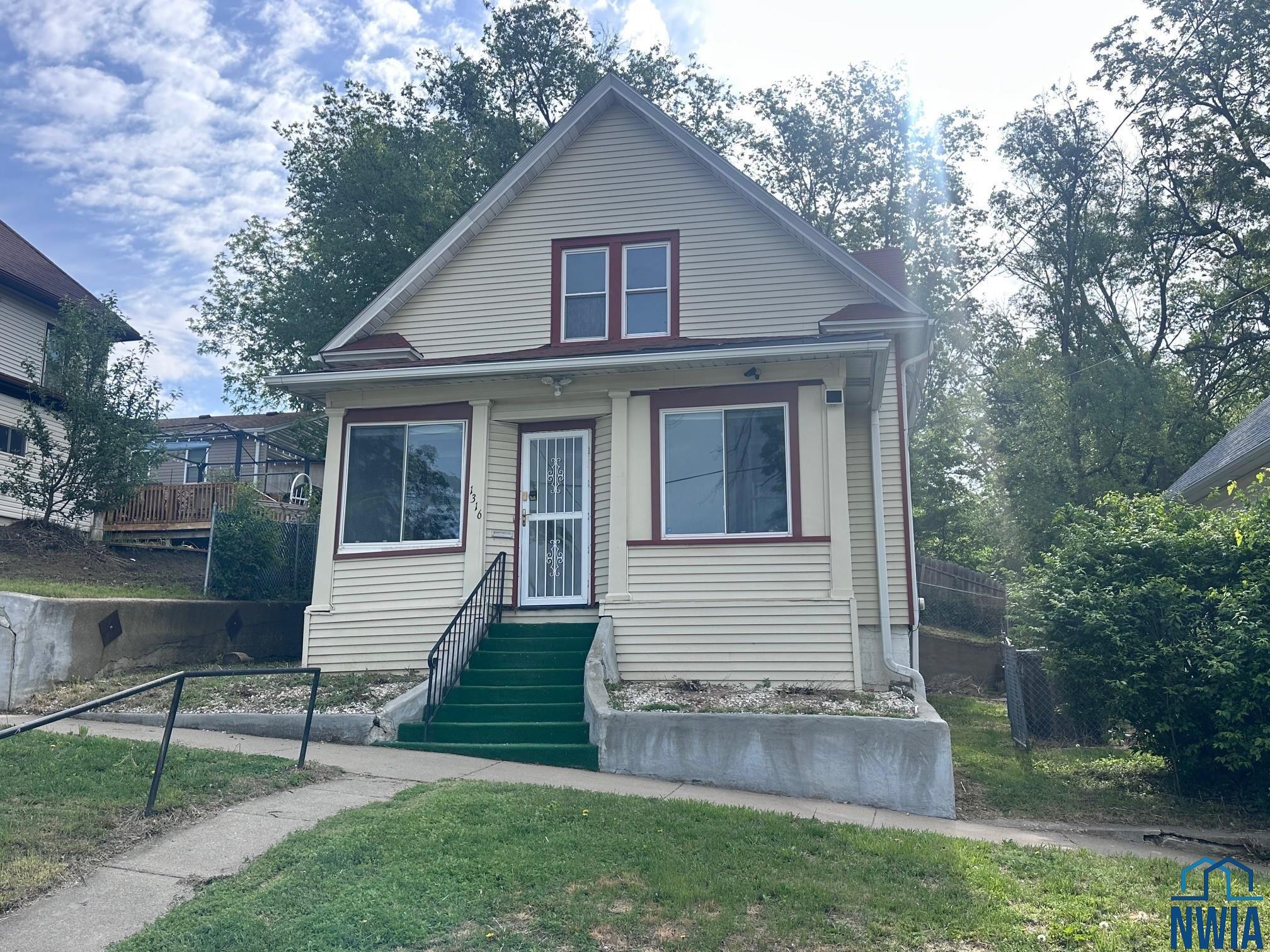 1316 MAIN ST, Sioux City, IA 51103 