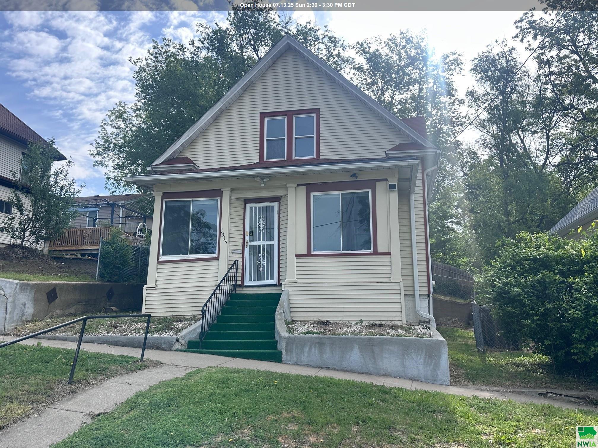 1316 MAIN ST, Sioux City, IA 51103 