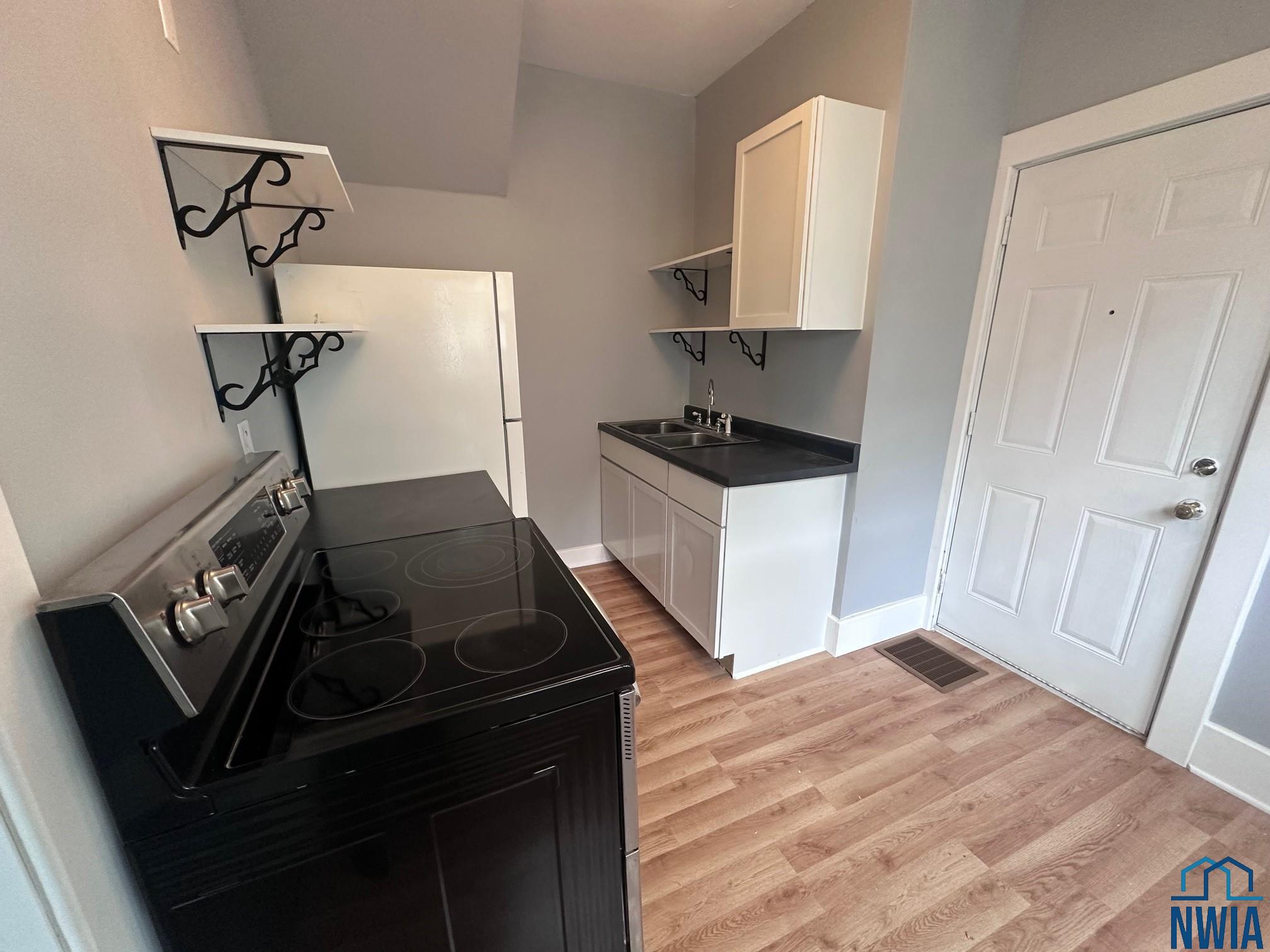 MLS #828807