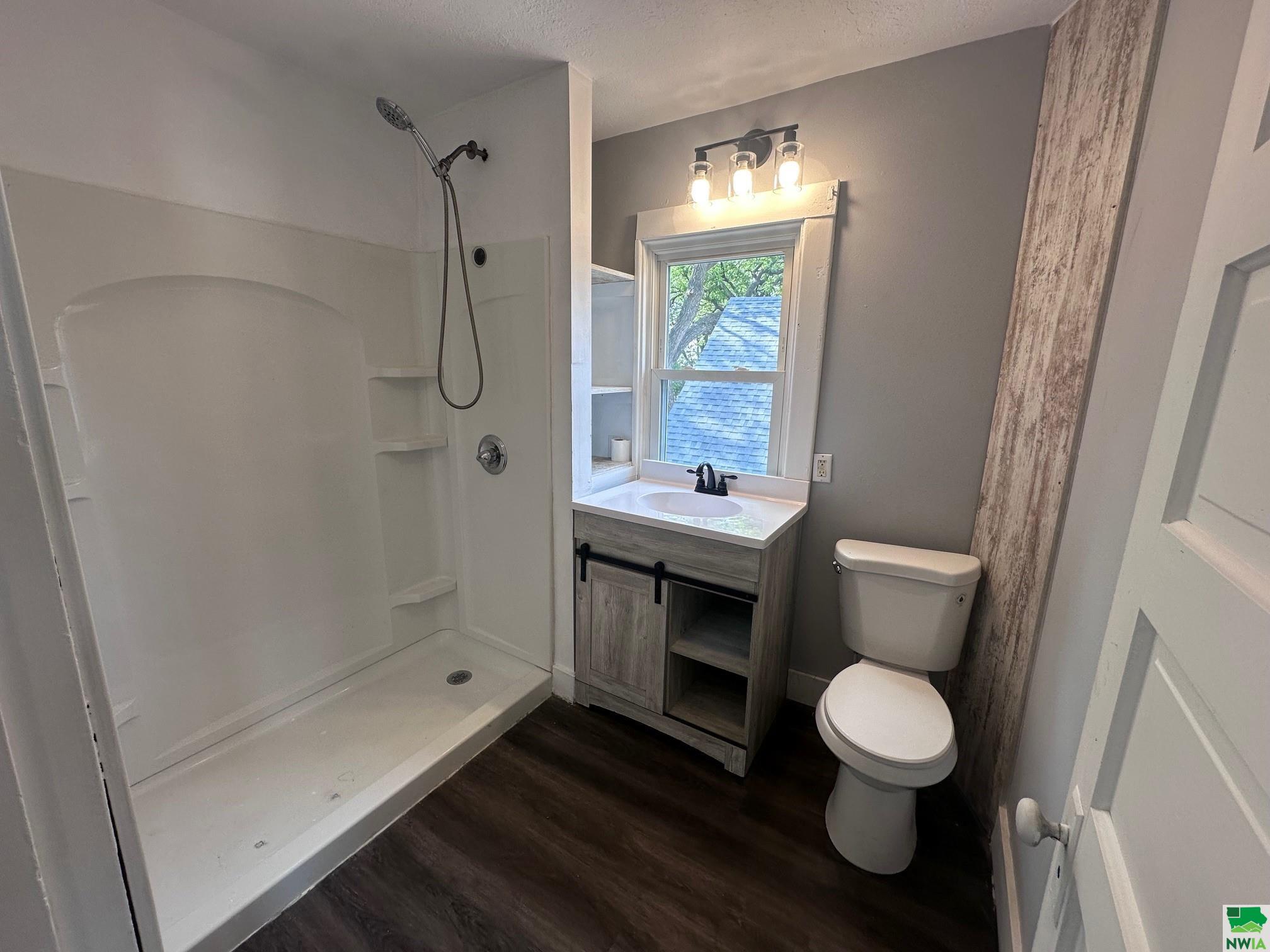 MLS #828807