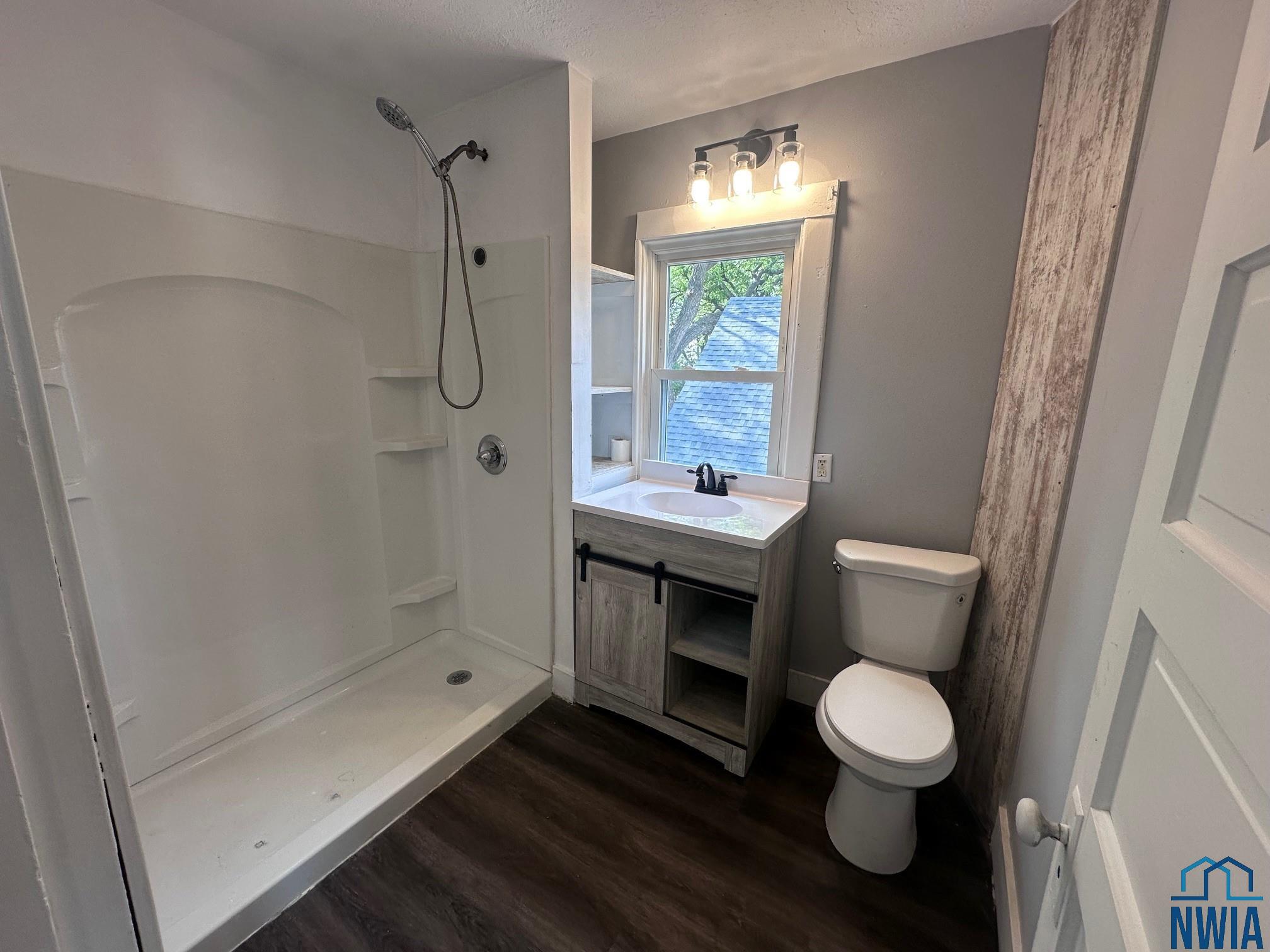 MLS #828807
