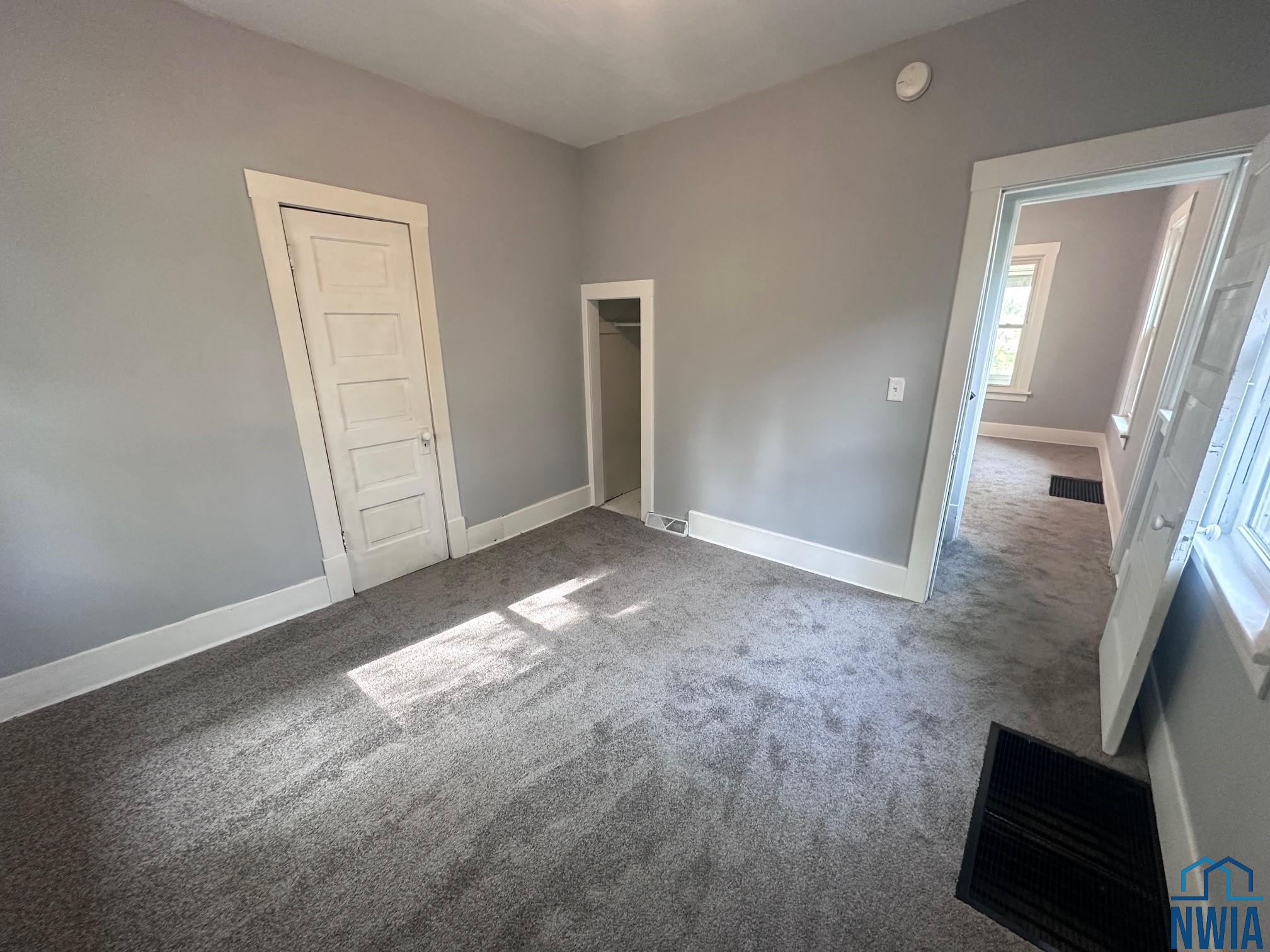 MLS #828807