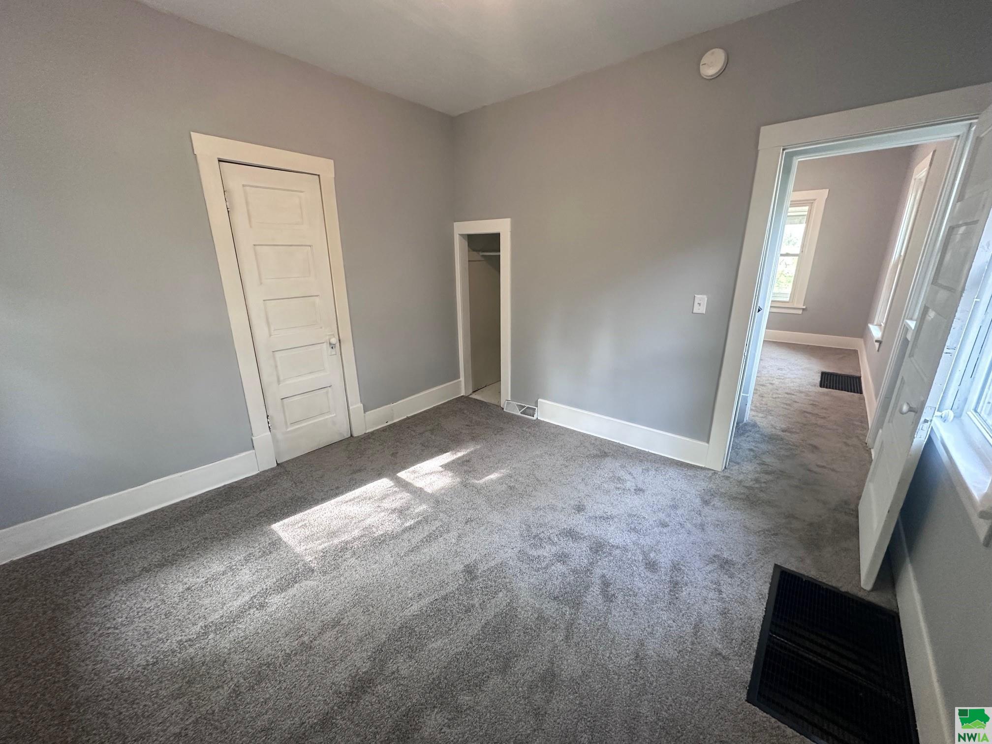 MLS #828807