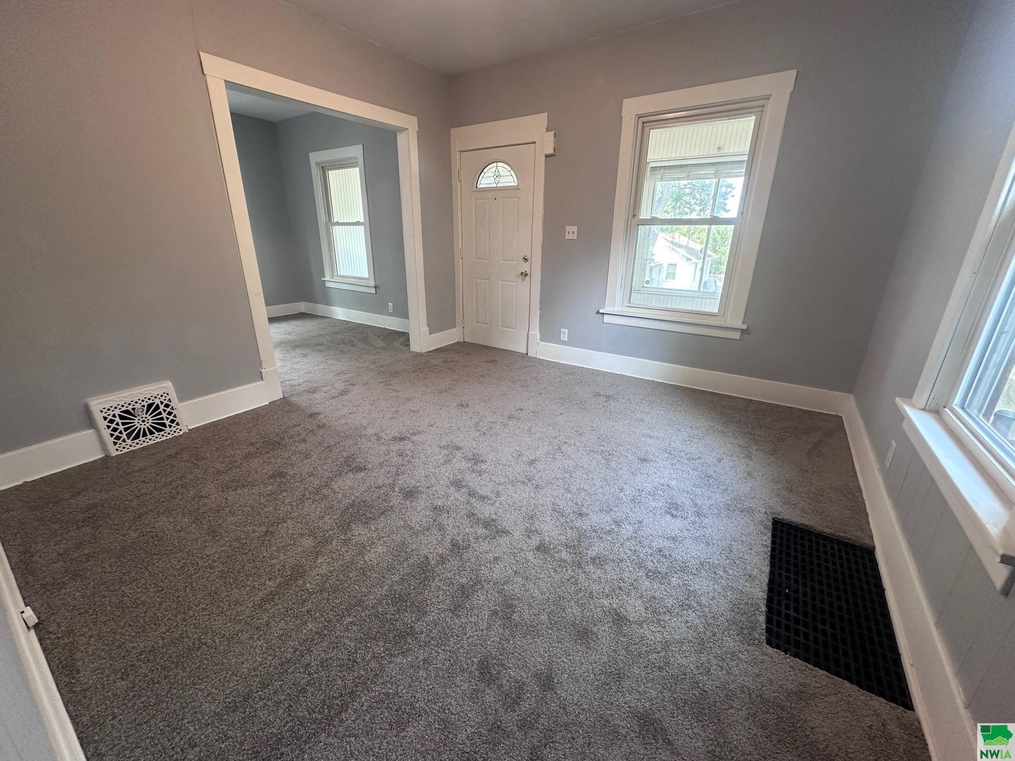 MLS #828807