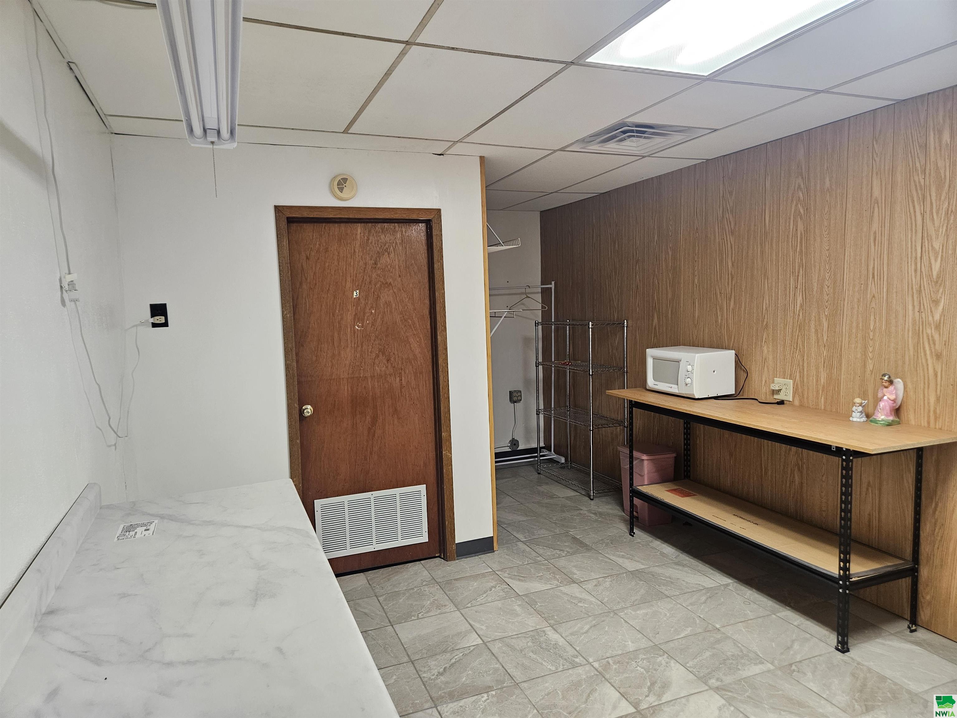 MLS #828808