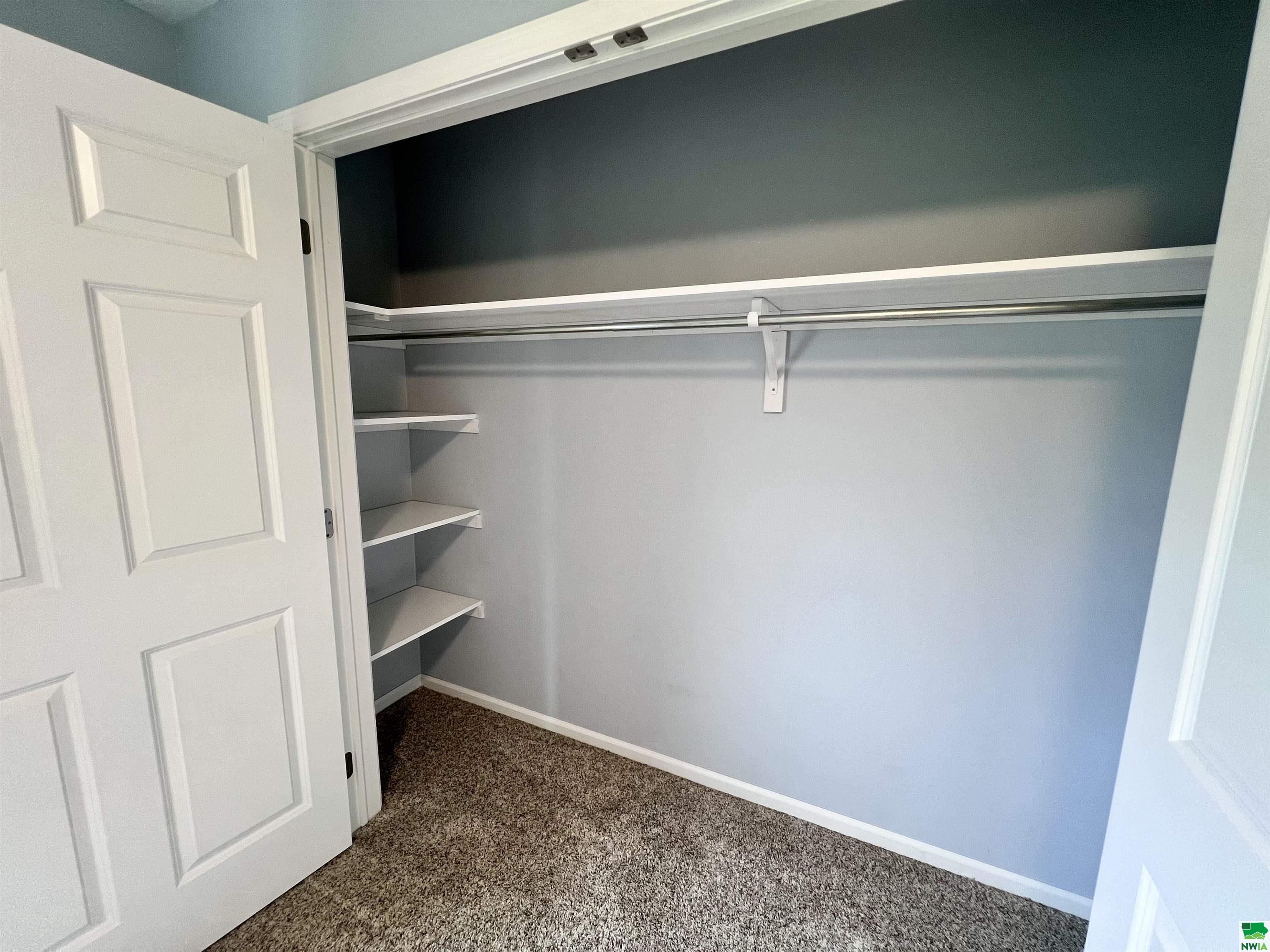 MLS #828812