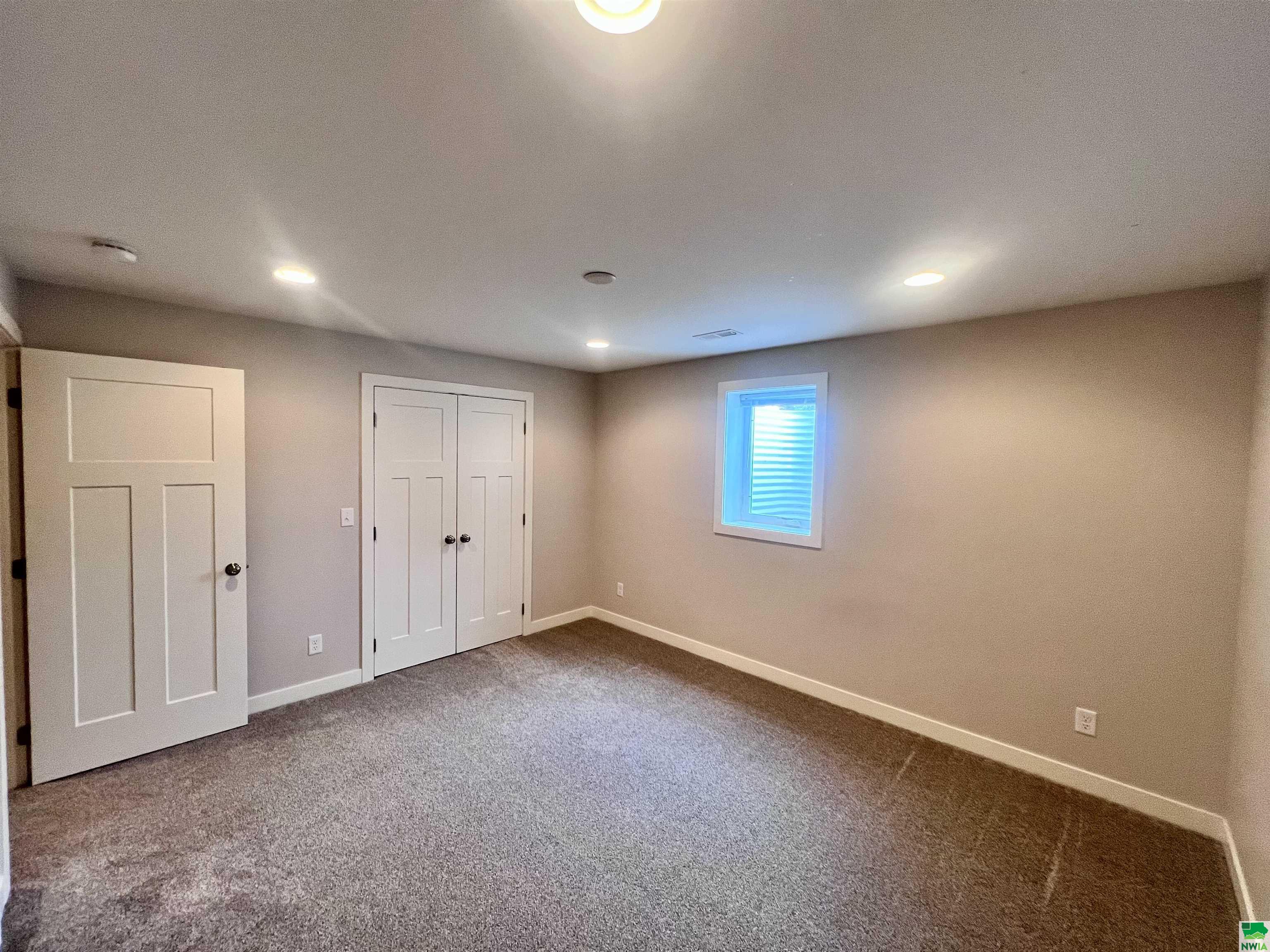 MLS #828812