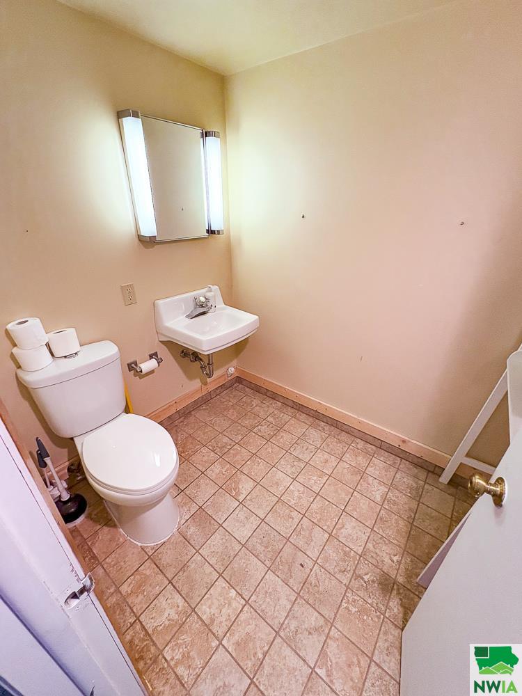 MLS #828813