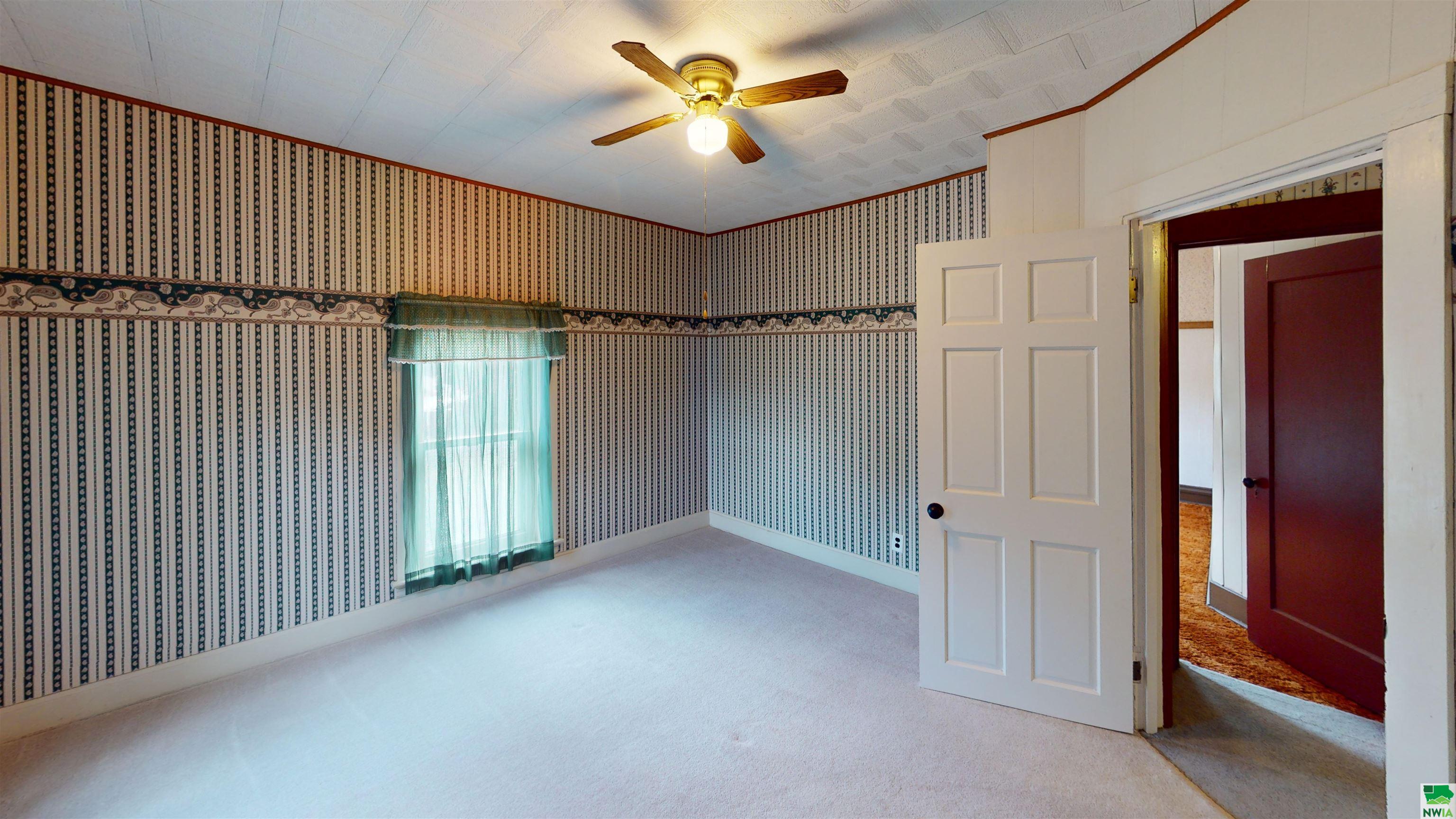 MLS #828818