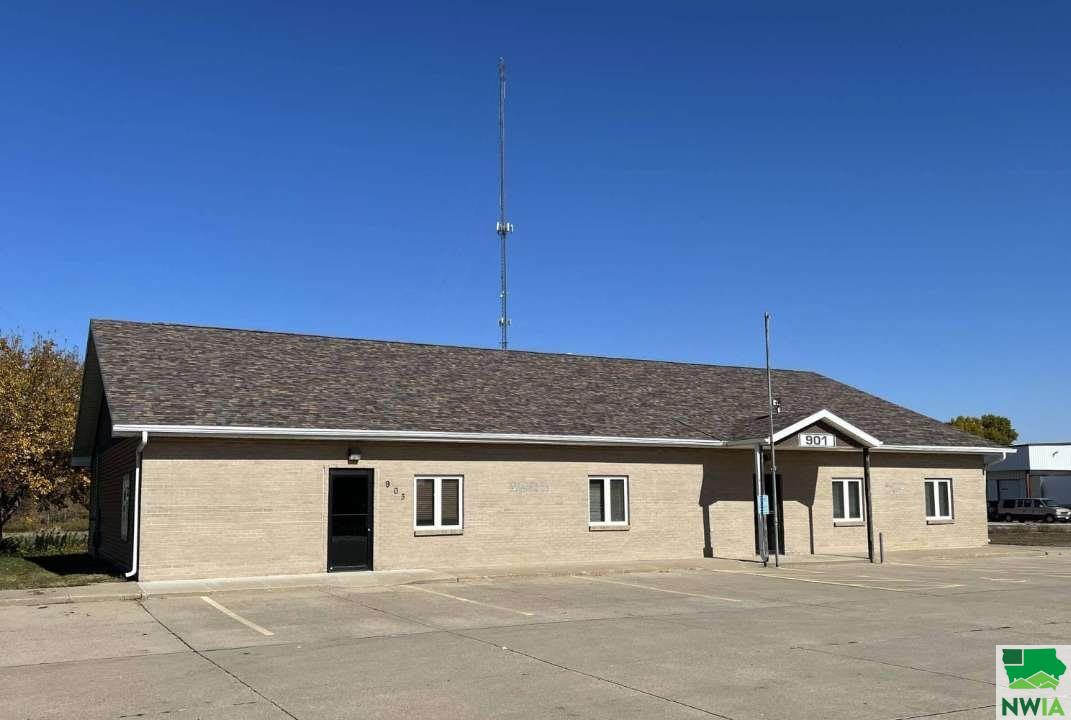 901-903 WEST 21ST STREET, South Sioux City, NE 68776 