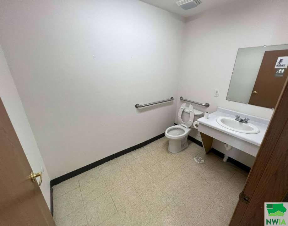 MLS #828823