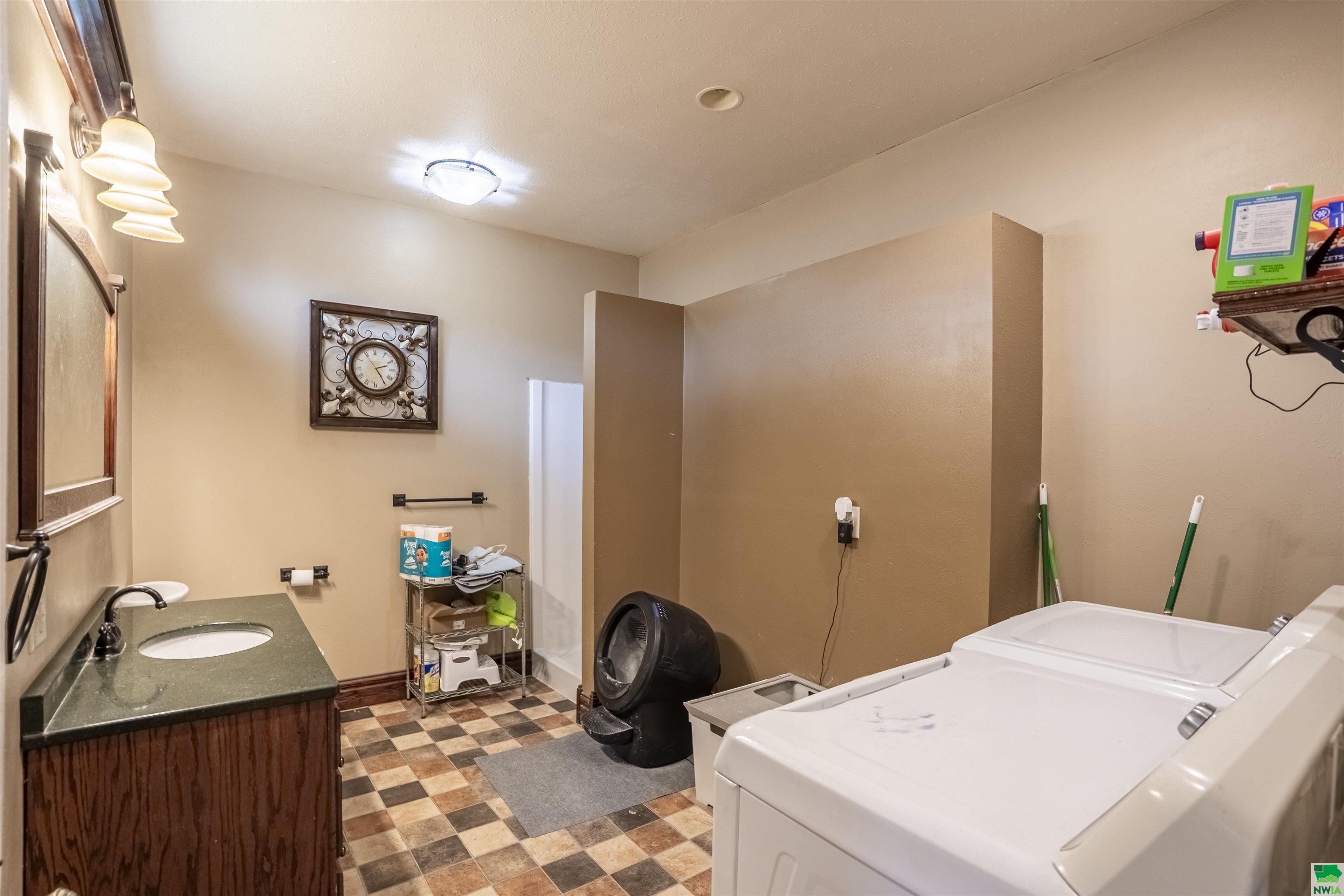 MLS #828832