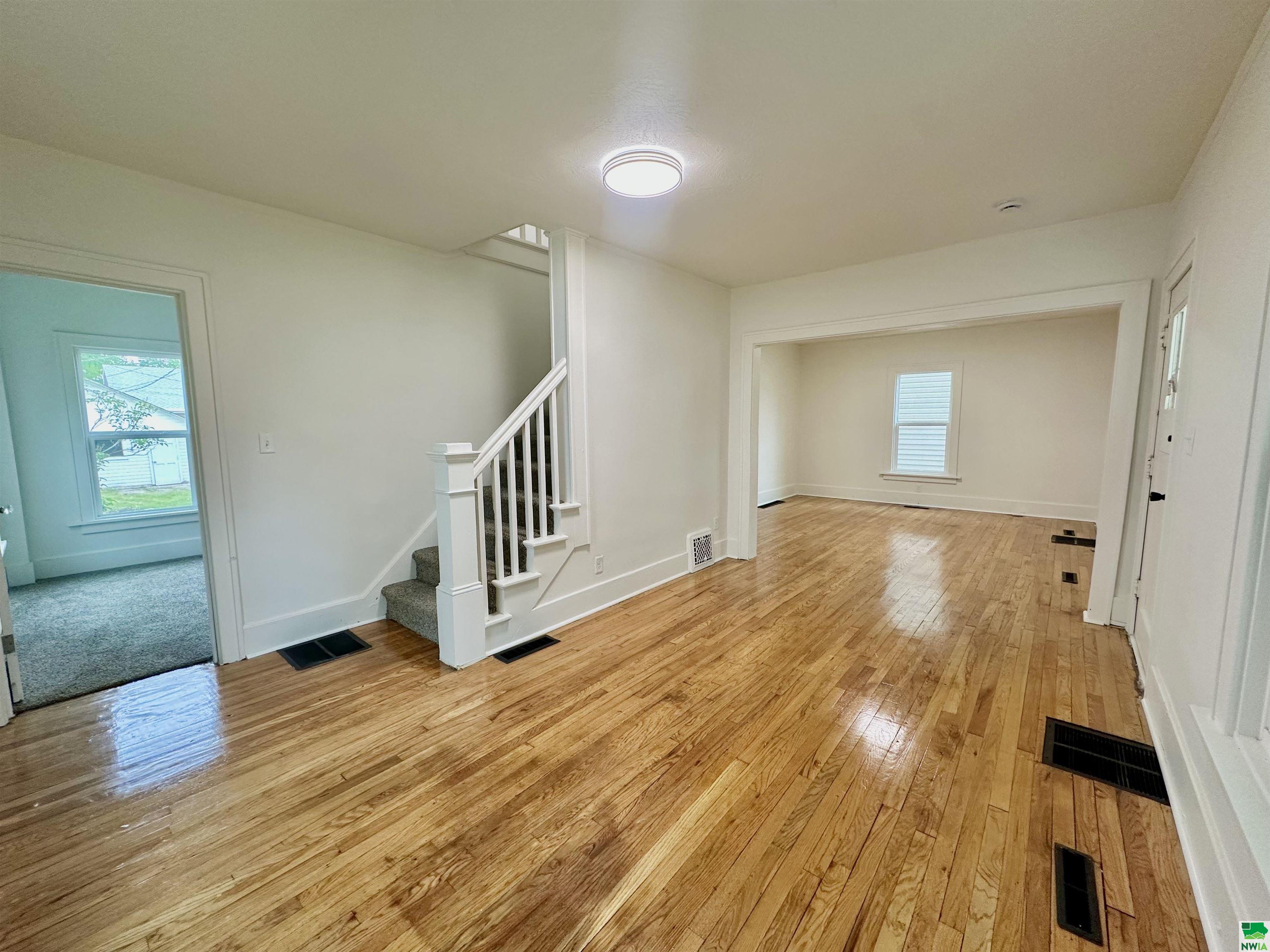 MLS #828837
