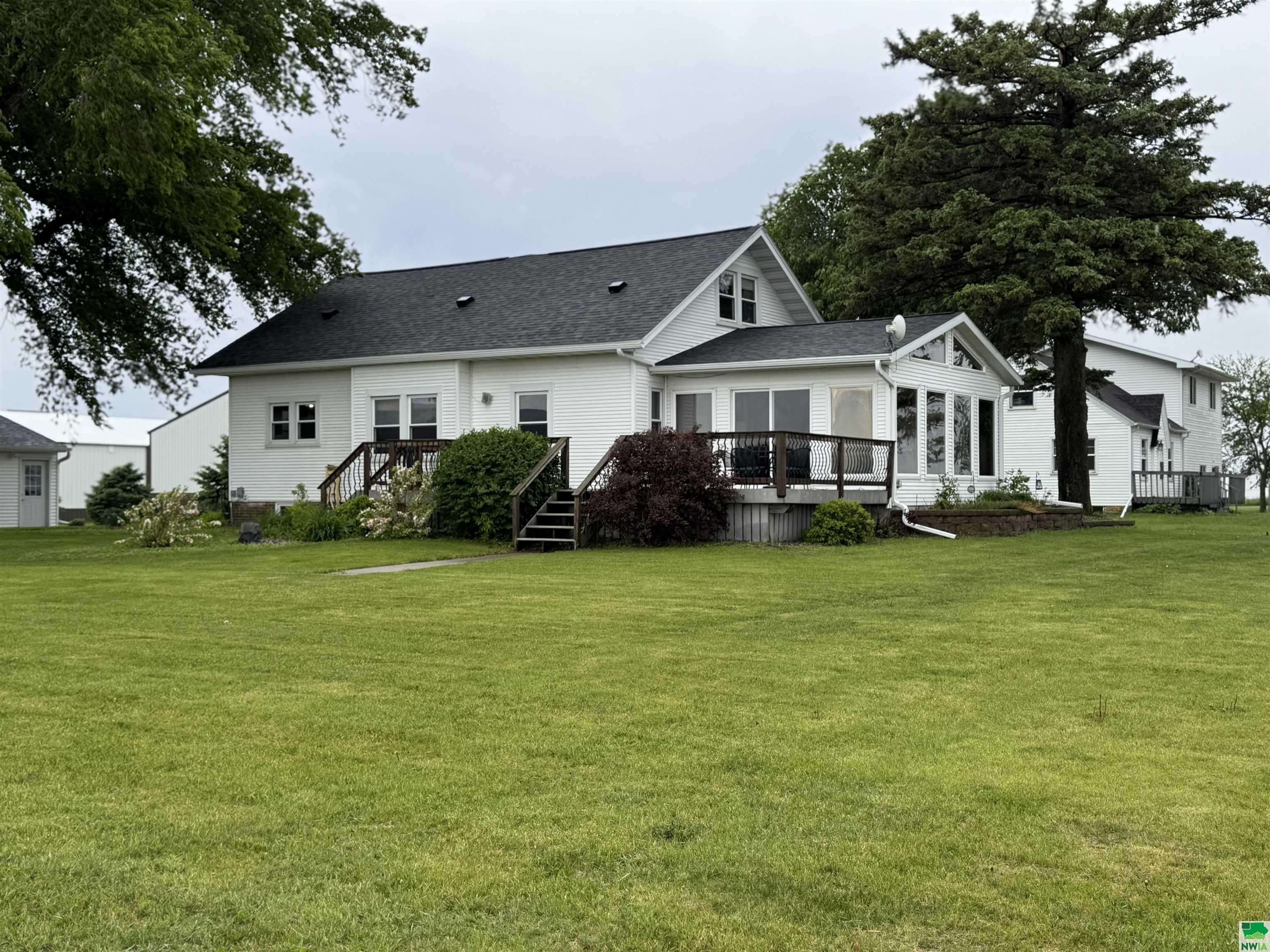 882 630TH ST, Storm Lake, IA 50588 