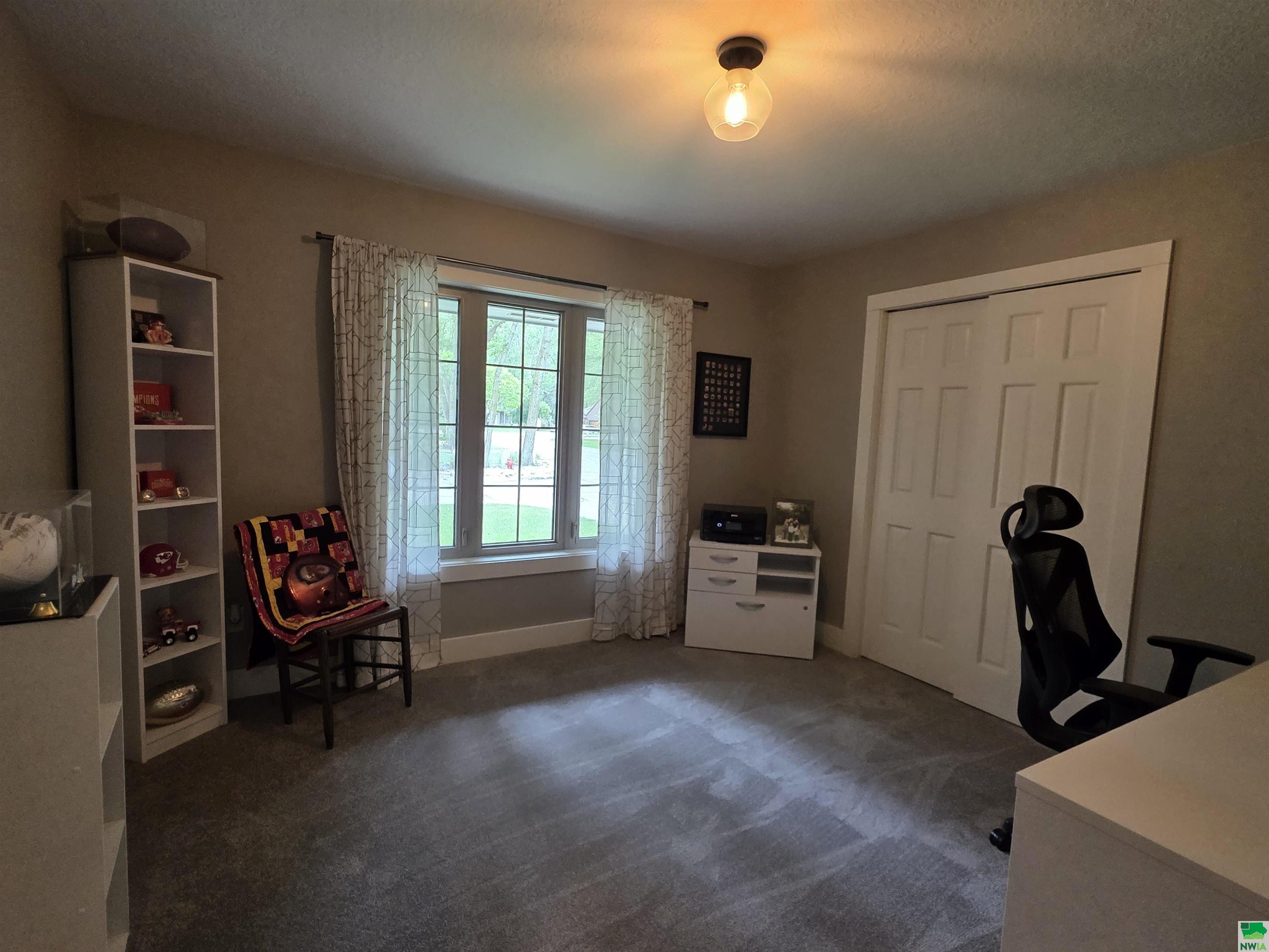 MLS #828840