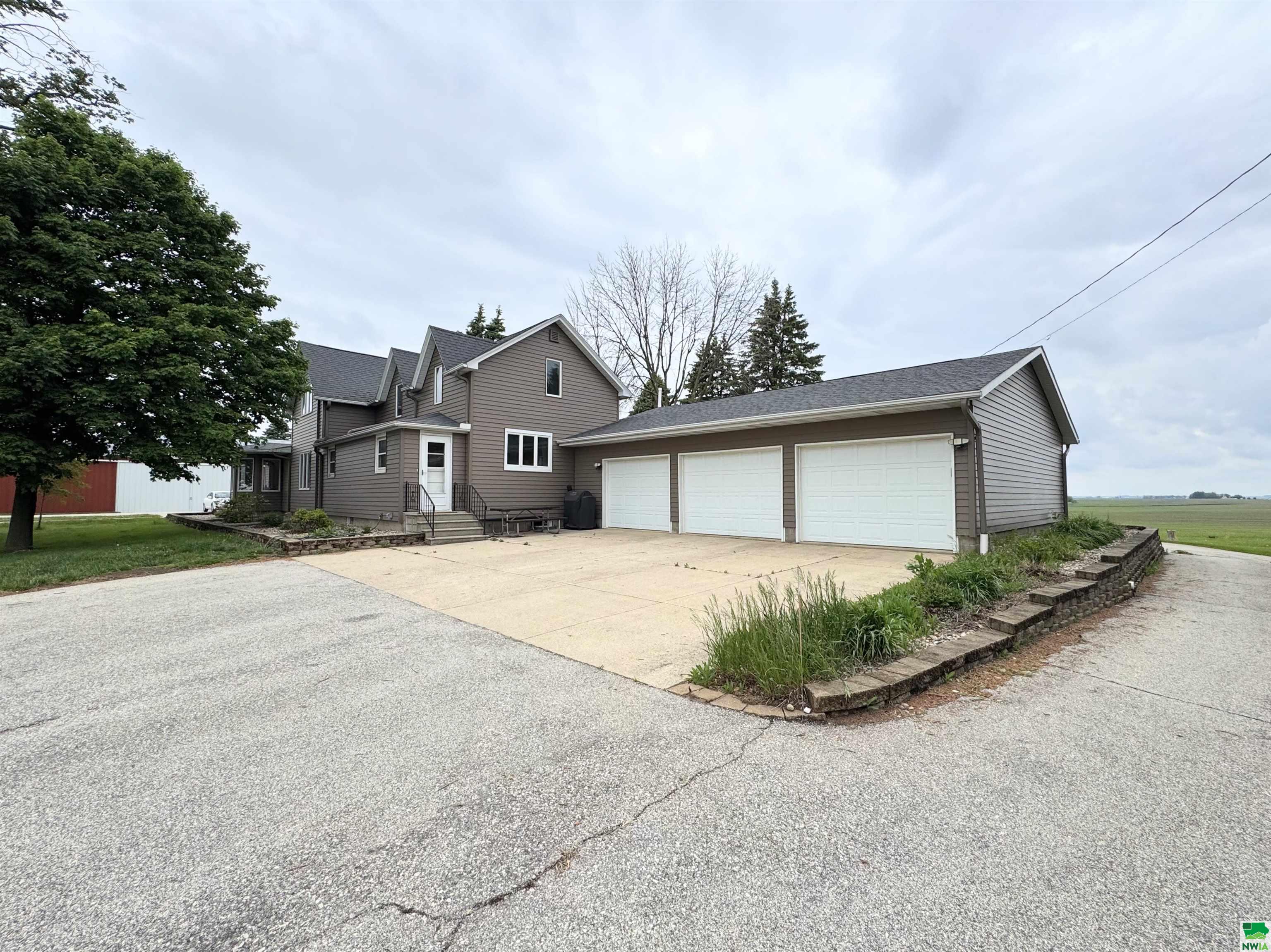 1223 540TH ST, Storm Lake, IA 50588 
