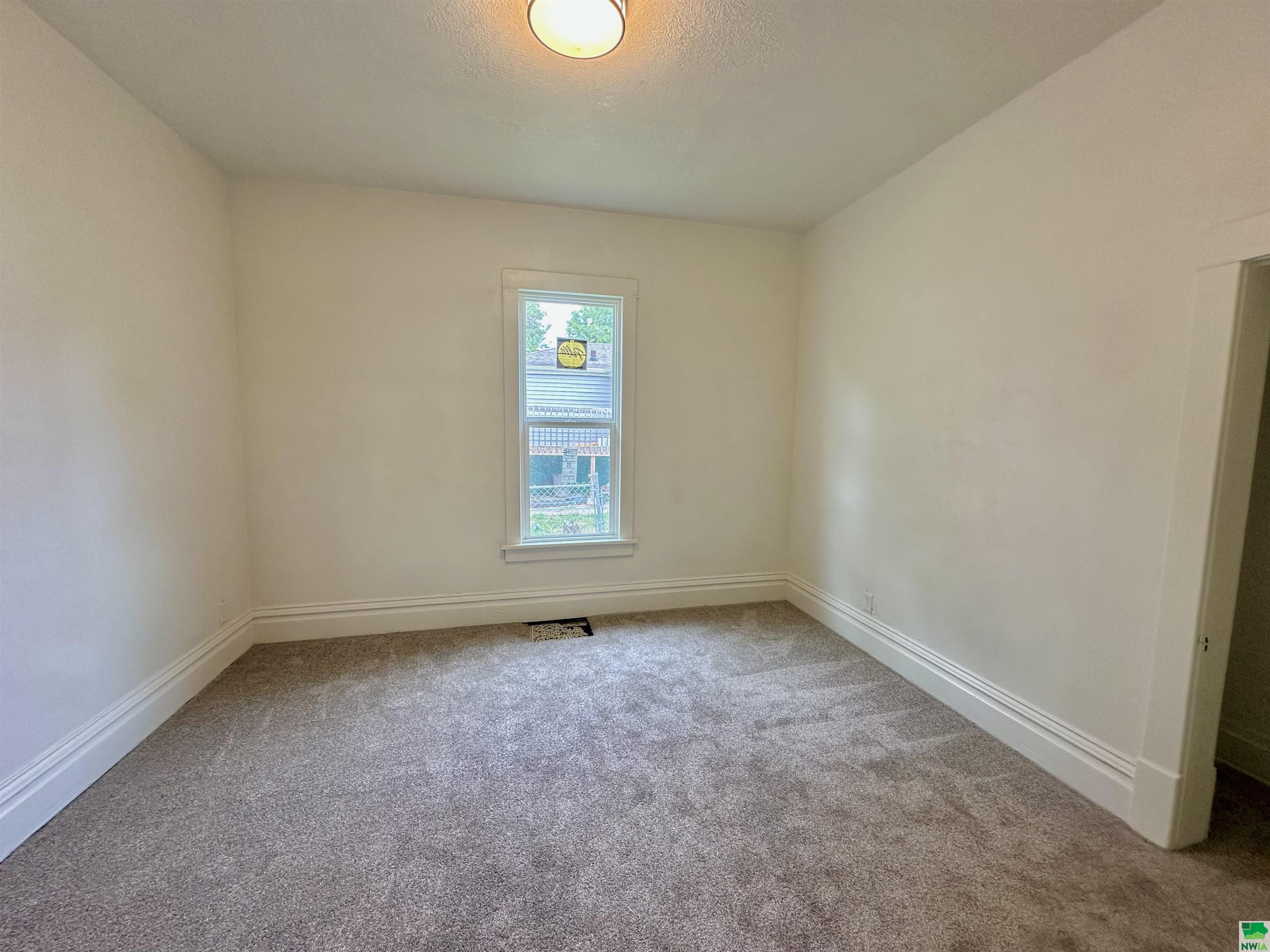 MLS #828866