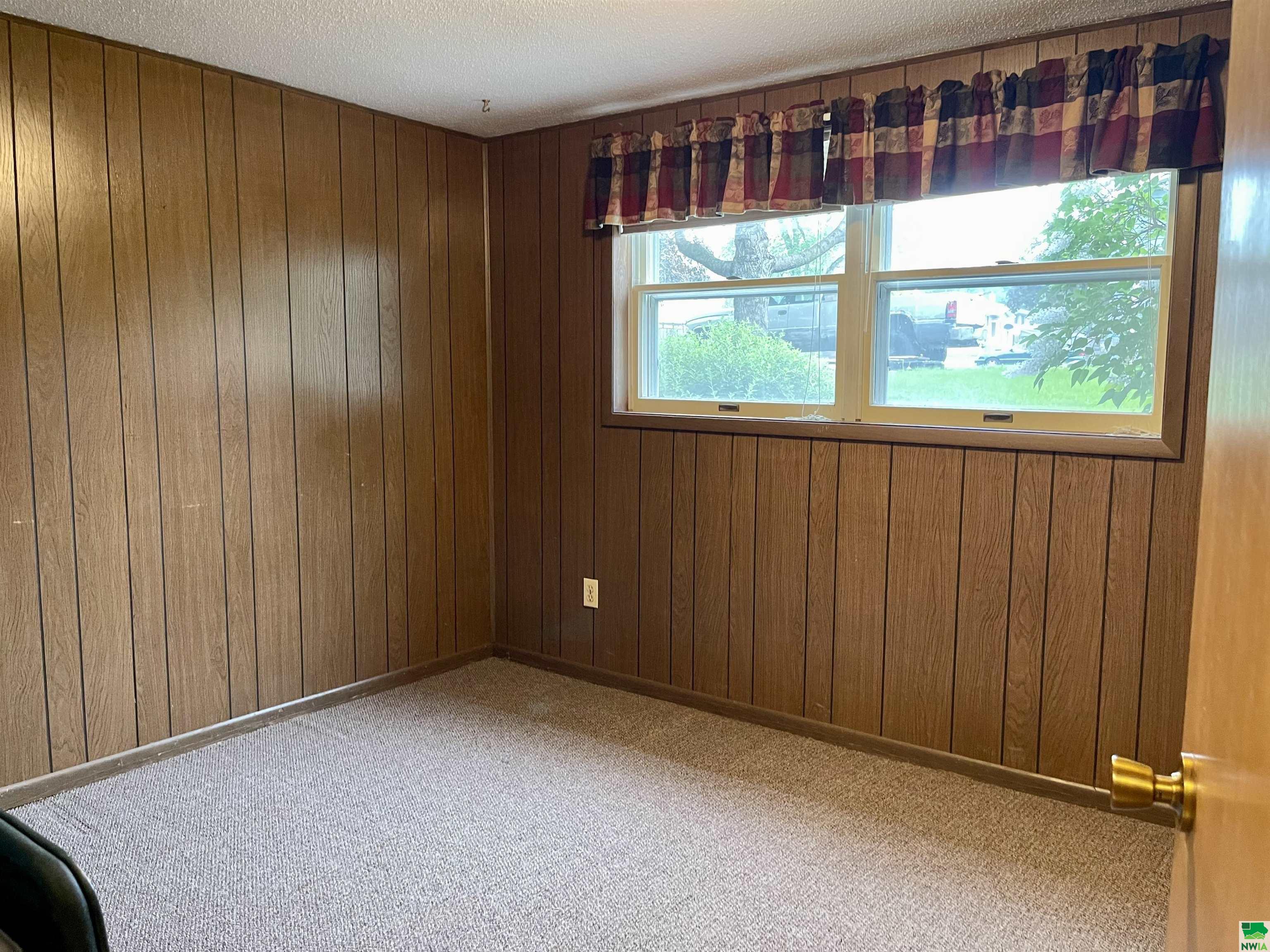 MLS #828872