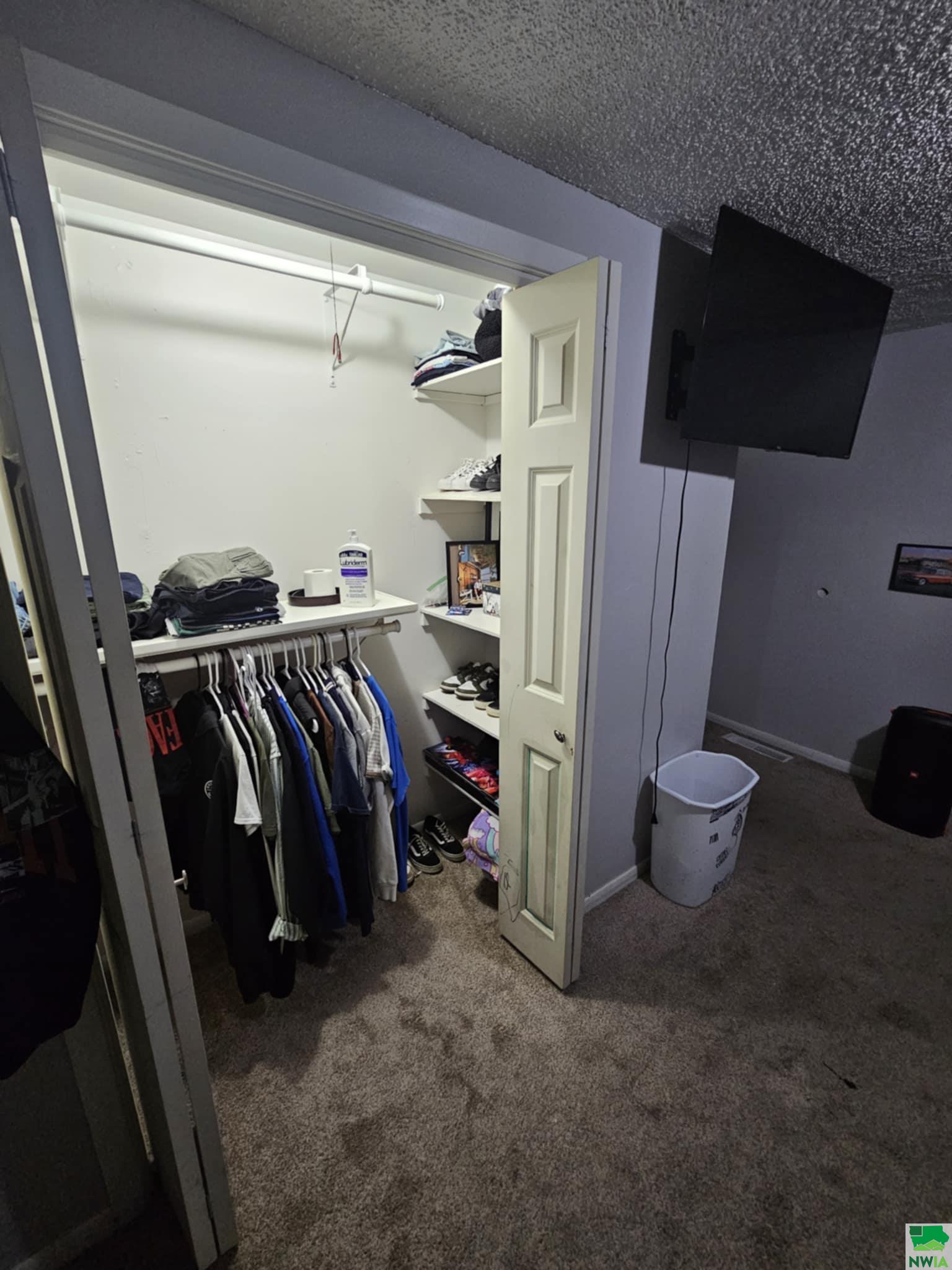 MLS #828877